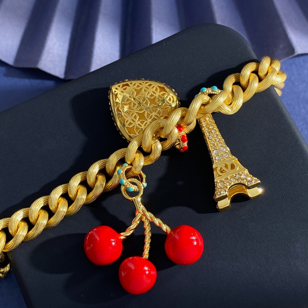 Valentino Fashion Bracelet 19cm