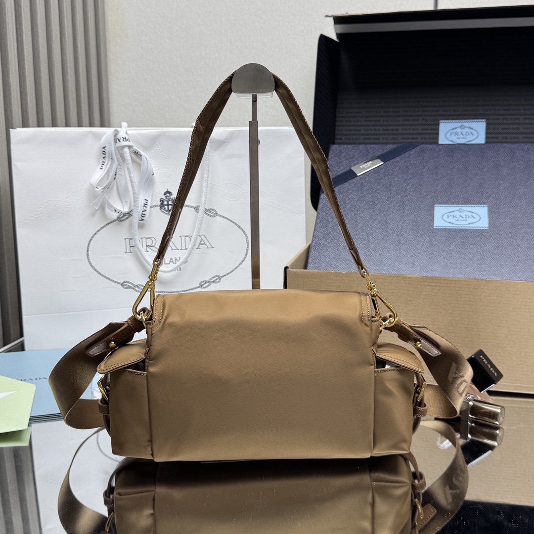 Prada Explore medium Re-Nylon shoulder bag with flap-Brandy 1BD394