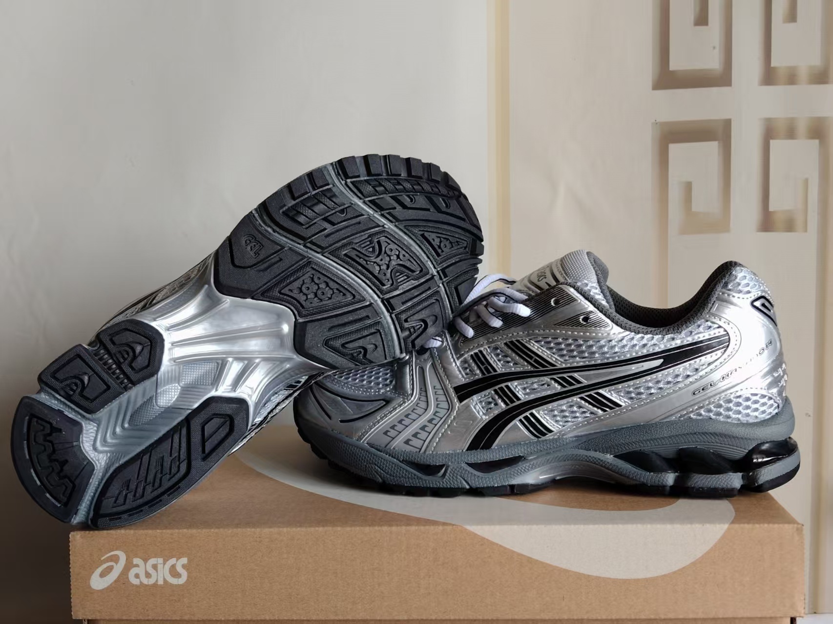 ASICS 1203A706-020 US Men's Sizes6 to 11 in half sizes Liquid Silver Shoes tianlong