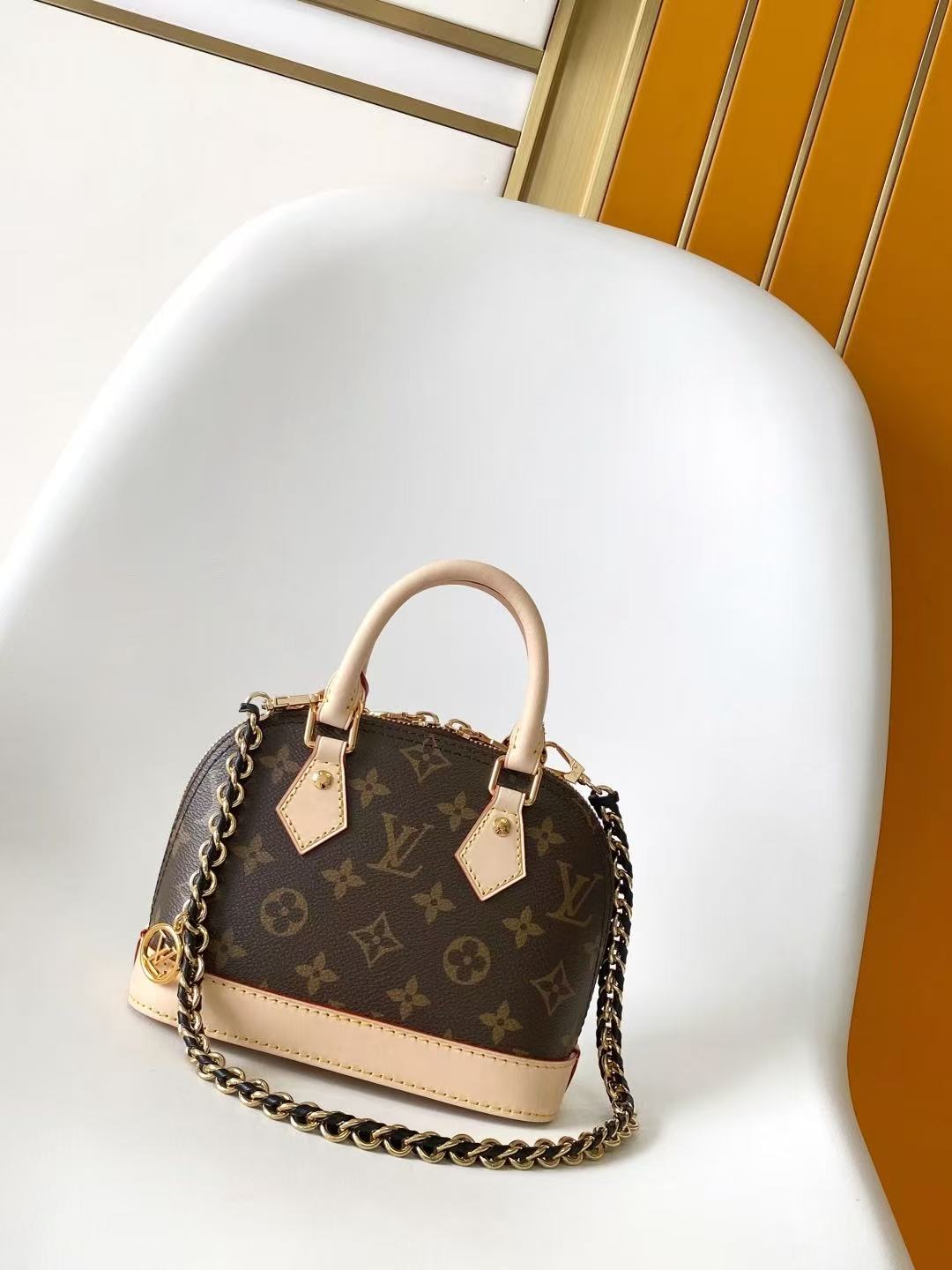 Louis Vuitton LV new handbag