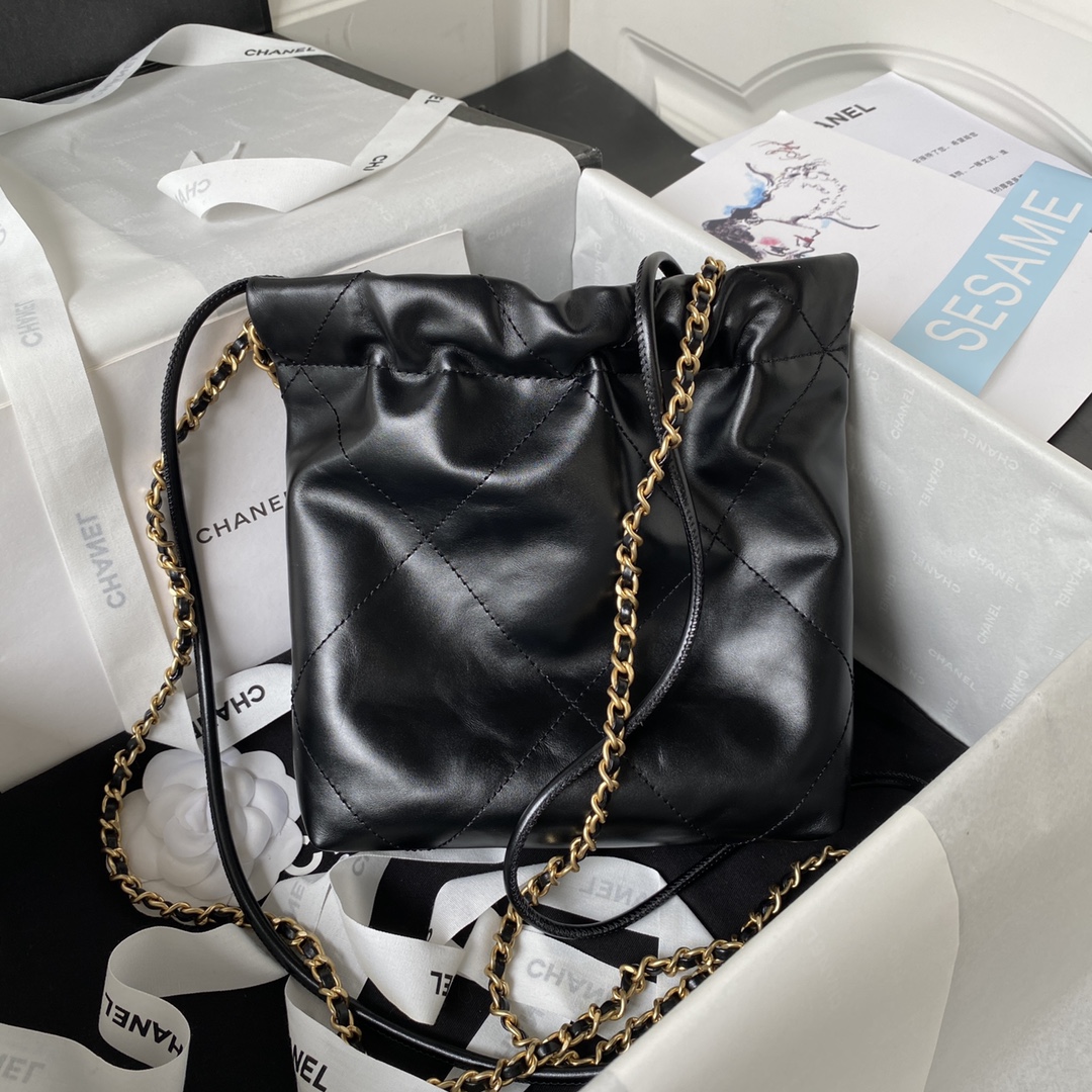 Chanel 22 Mini Handbag in Black Shiny Calfskin Gold-Tone Metal