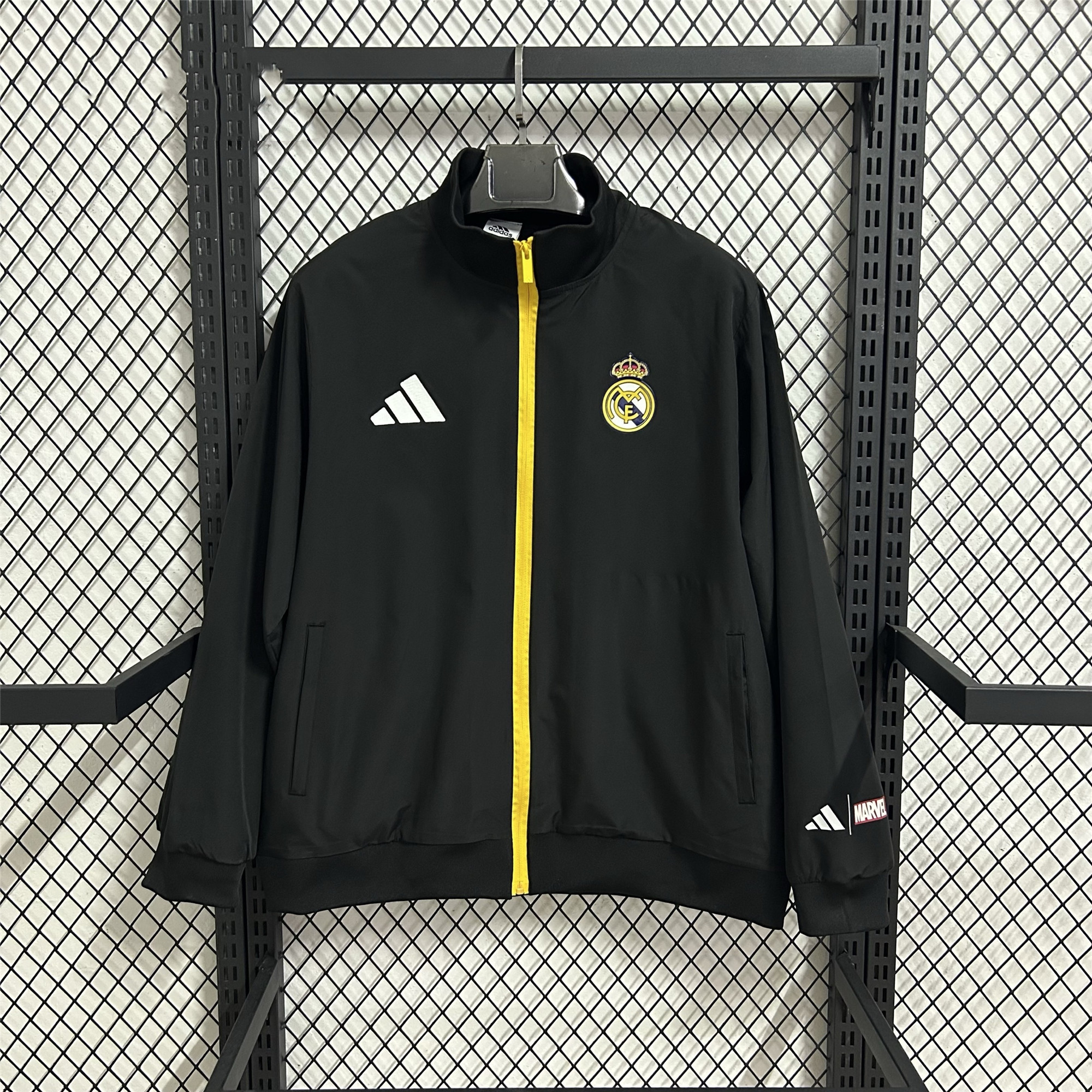 Real Madrid Training Windbreaker 2025 | Soc Jersey - Premium Football Jersey