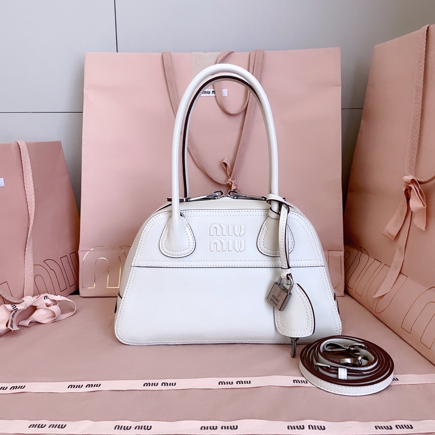 Miu Miu Small Chalk White Vivant  Leather bag 5BB200