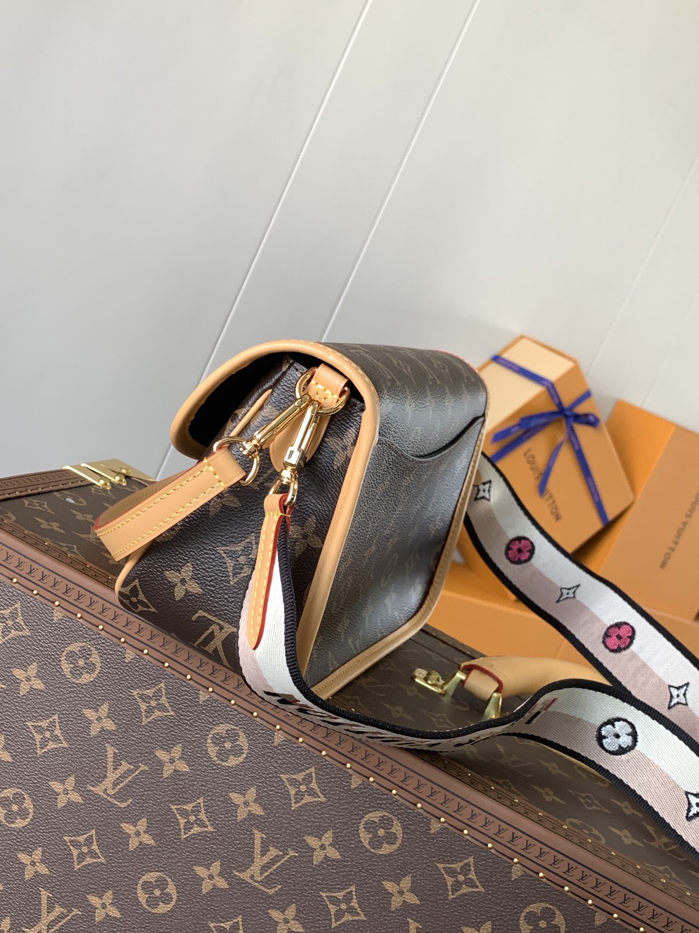 M45985 Diane Satchel in Monogram Canvas