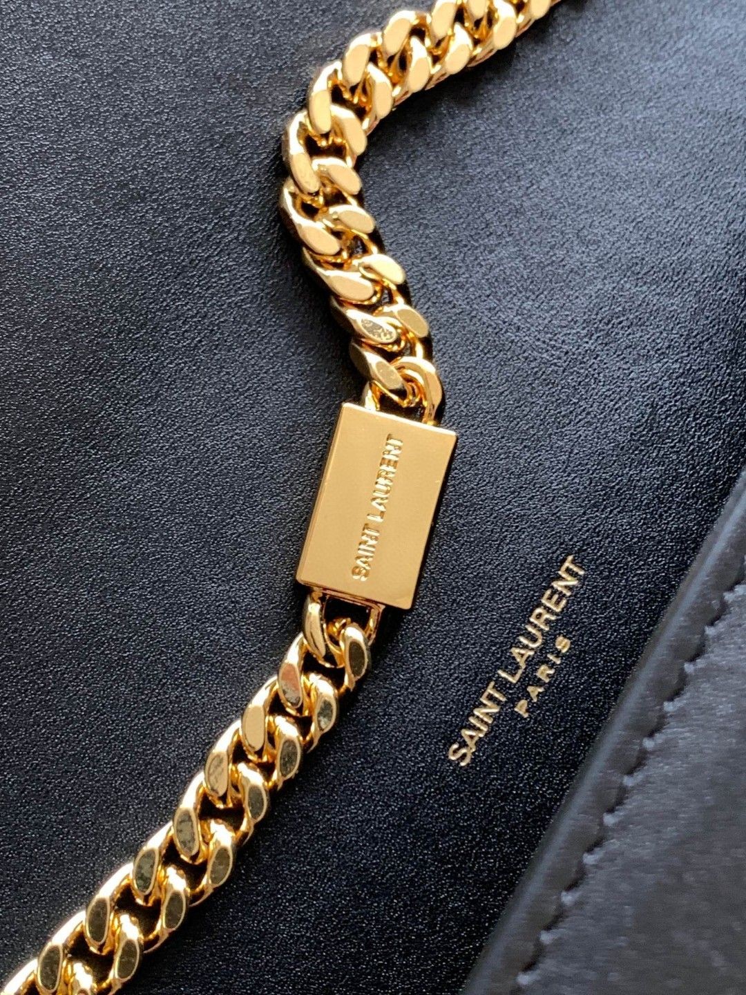 Saint Laurent YSL KATE medium bag in grained leather with tassels