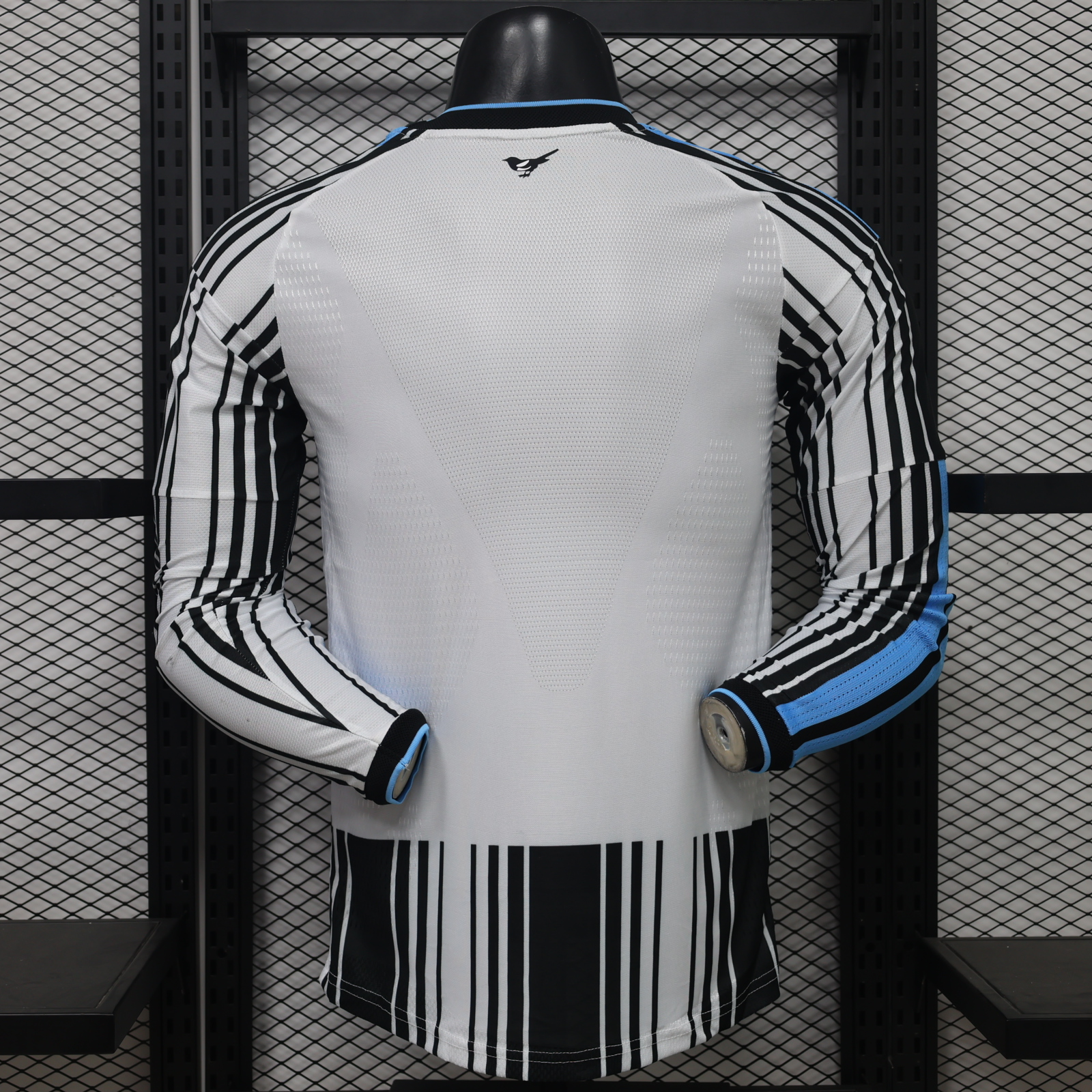 Newcastle United Home Long Sleeves Jersey Player version 26/27
