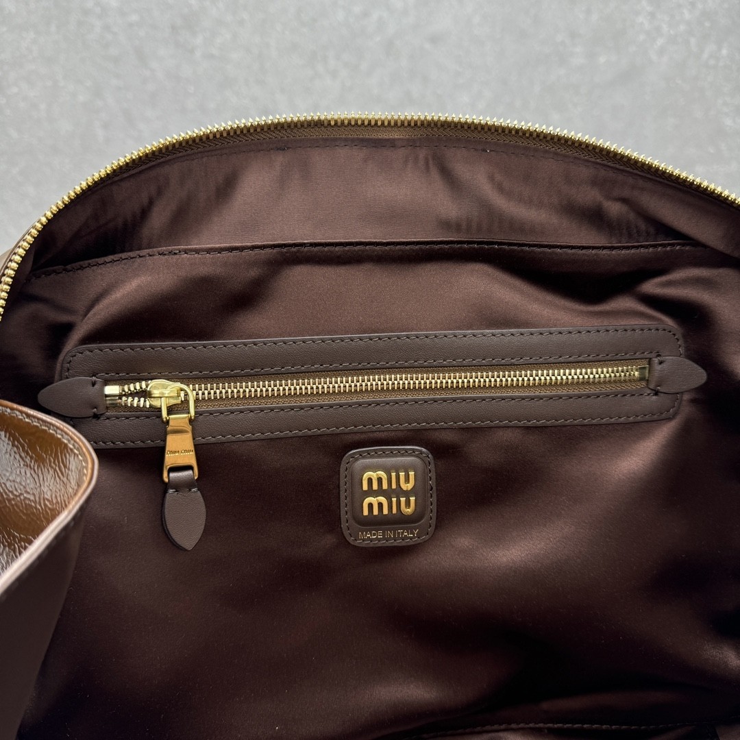 Miumiu Naplak Beau bag in patent leather