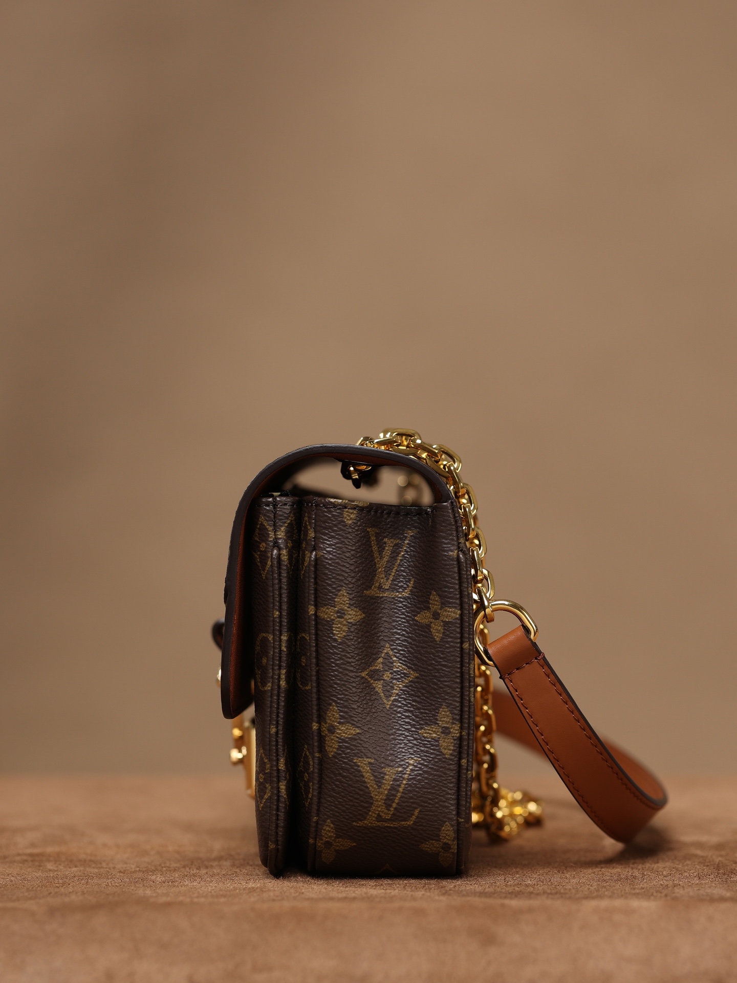 Louis Vuitton LV Marceau M46126