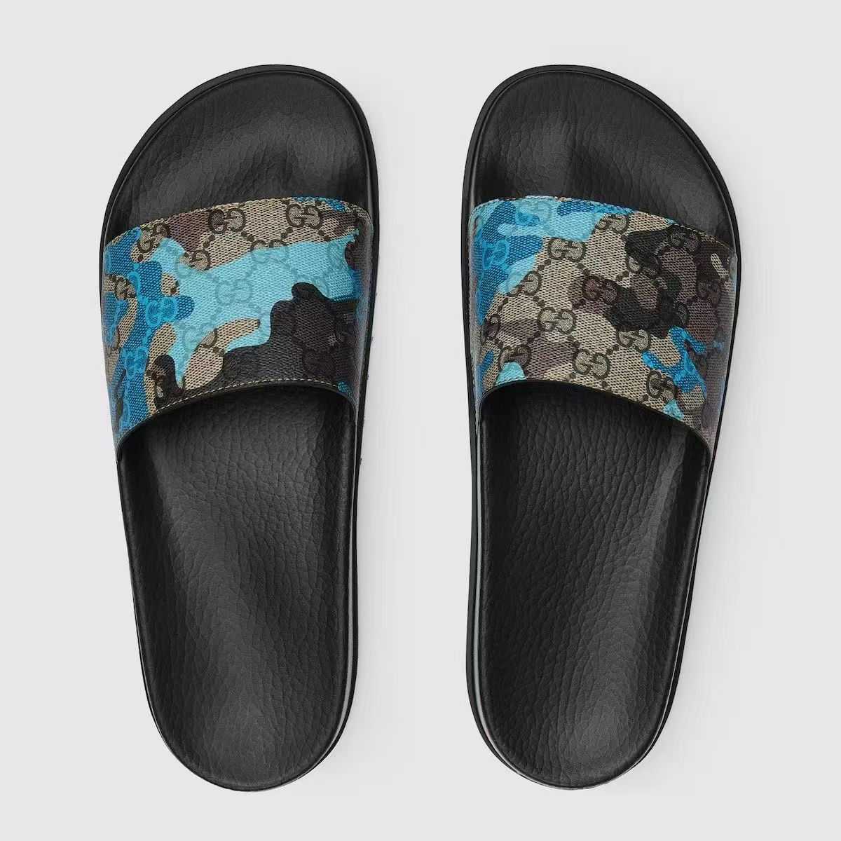 Gucci Men's GG Supreme Slippers