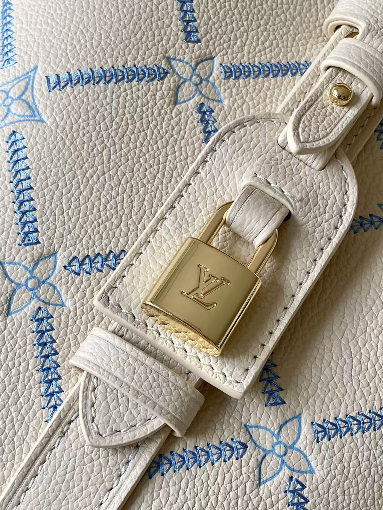 Louis Vuitton White Embroidered All In BB Handbag