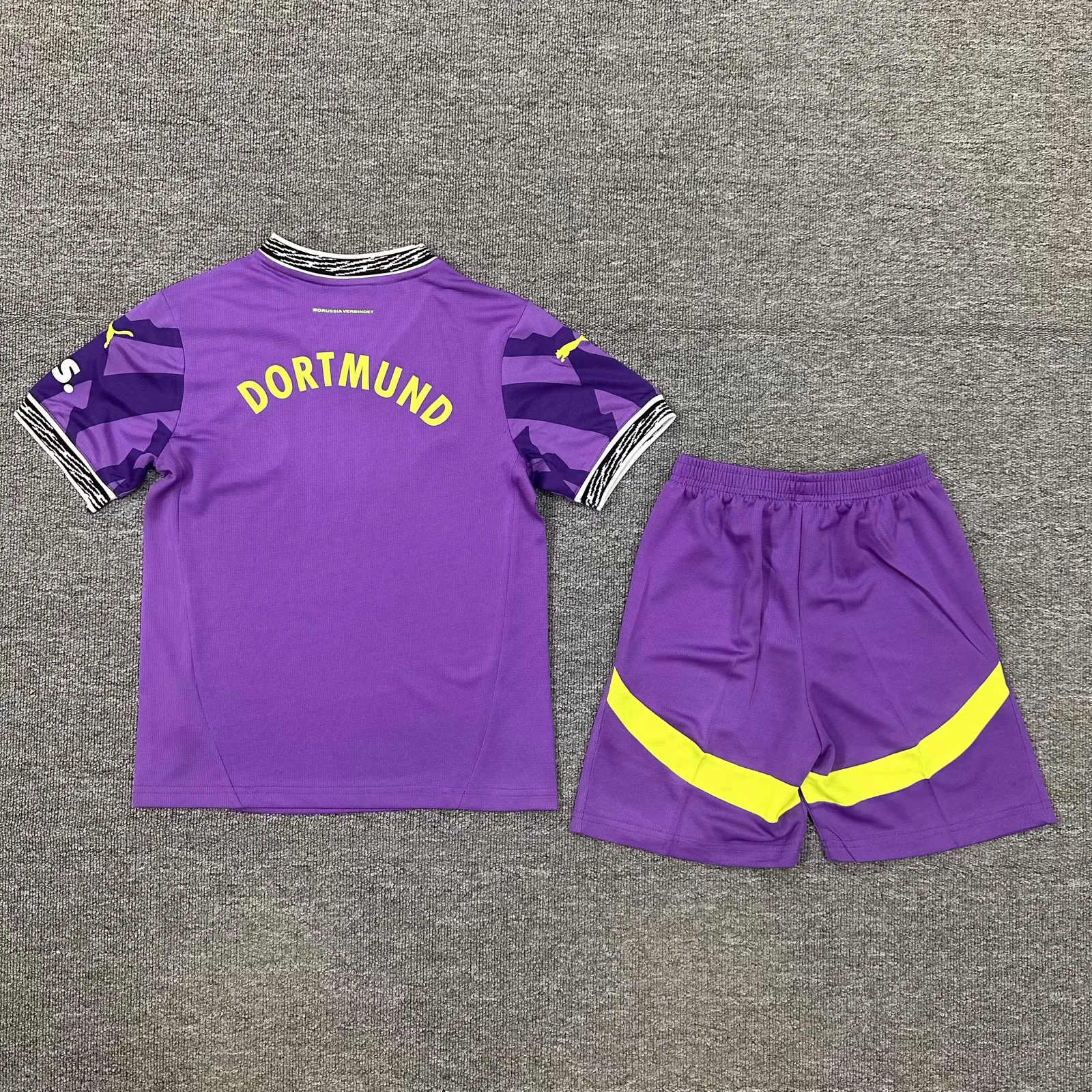 Kids Kit Dortmund 25/26 Goalkeeper 16-28