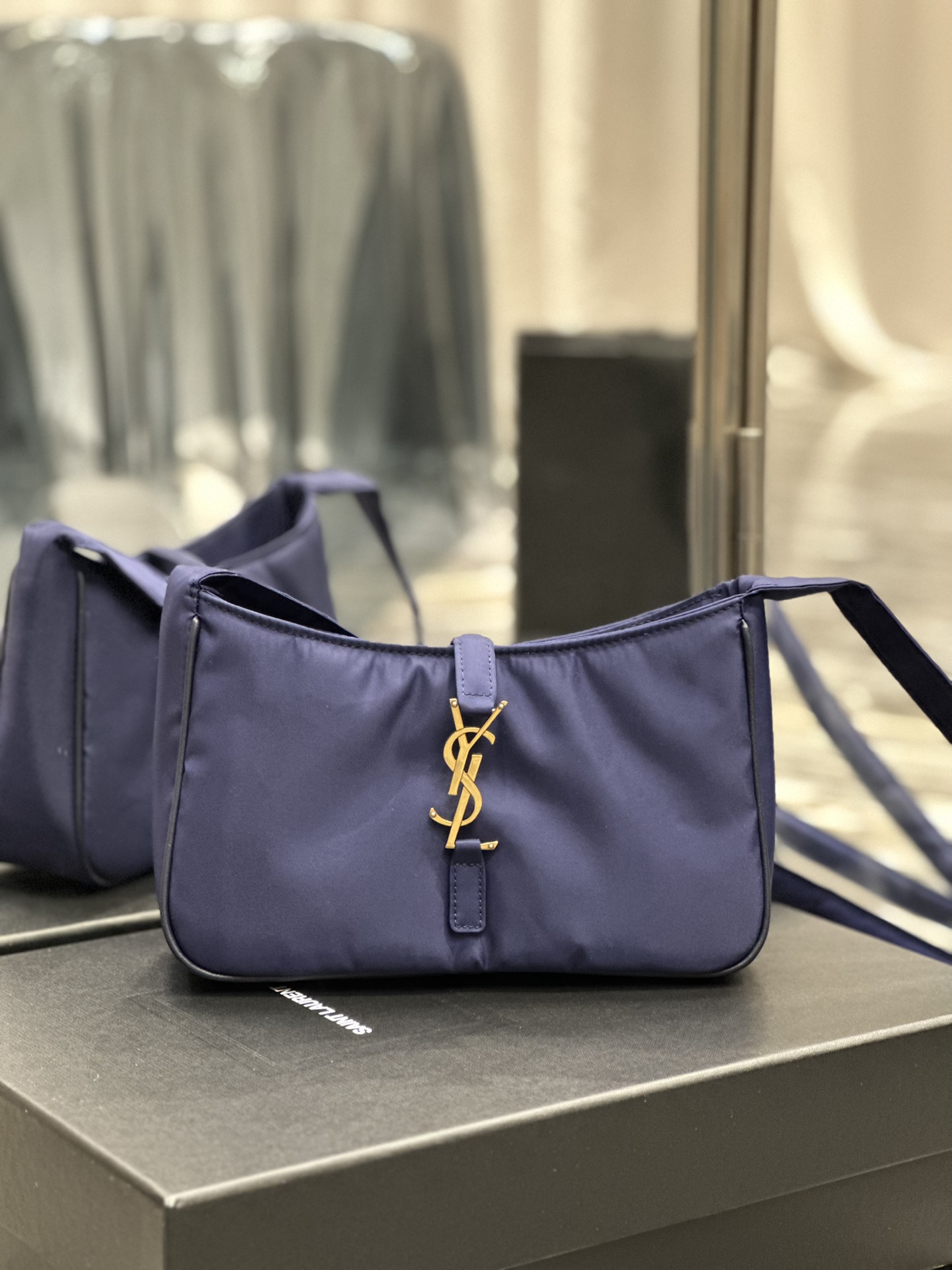 Saint Laurent YSL 10A Handbag Shoulder Bag Top Mirror Quality Version