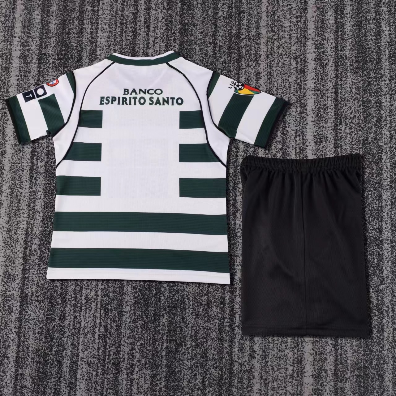 KIids Sporting 01/03 Home