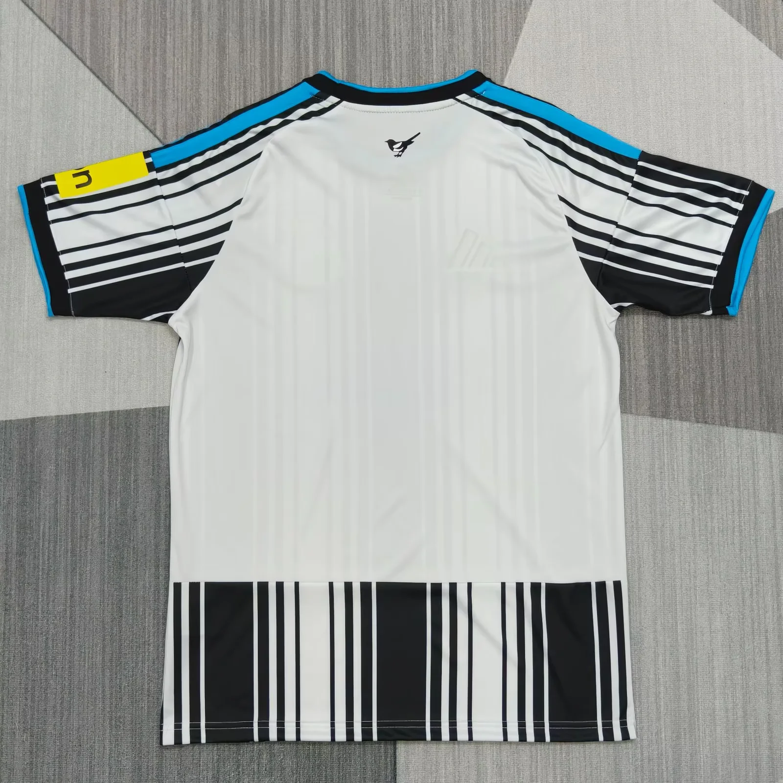2026-27 Newcastle Home Black and White Fans Football Shirt 1:1 Thai Quality