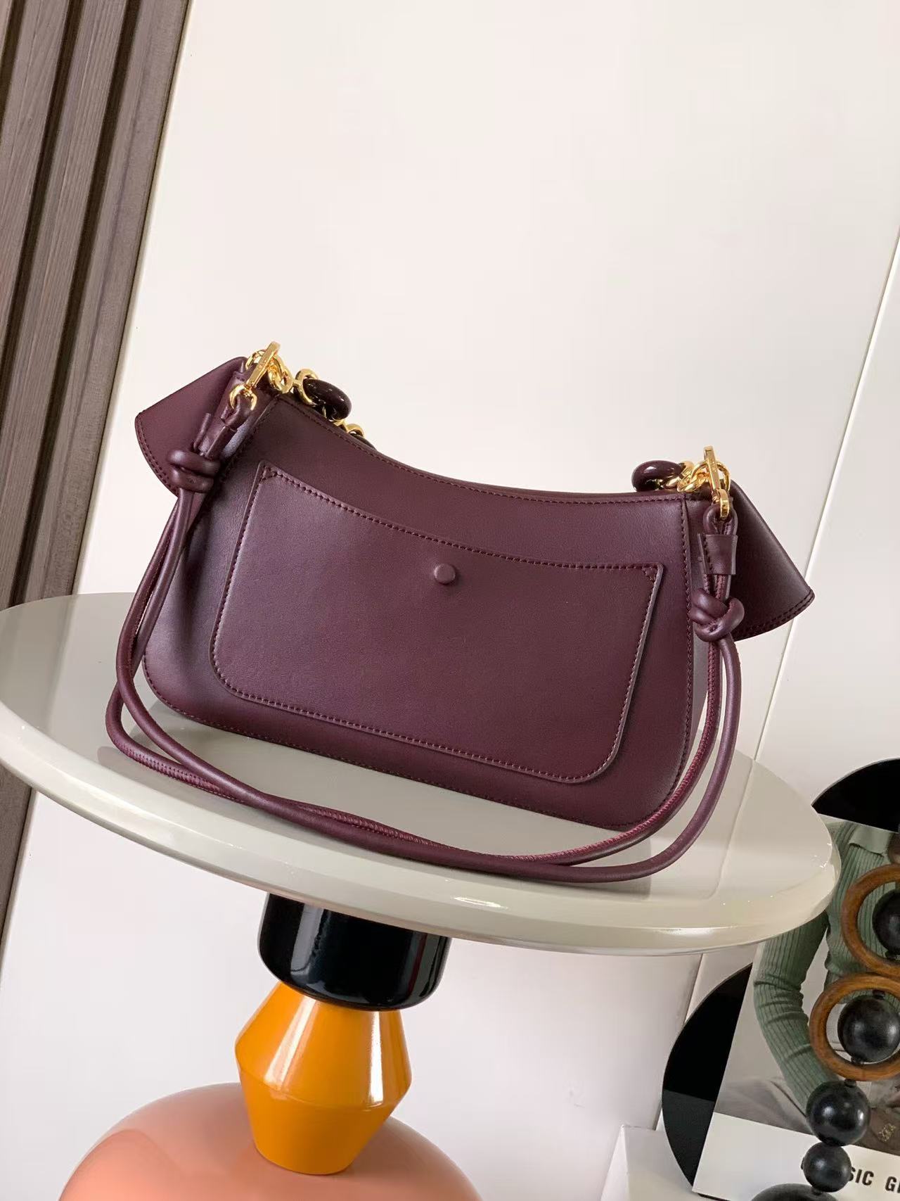 Loewe new burgundy red chain bag shoulder bag