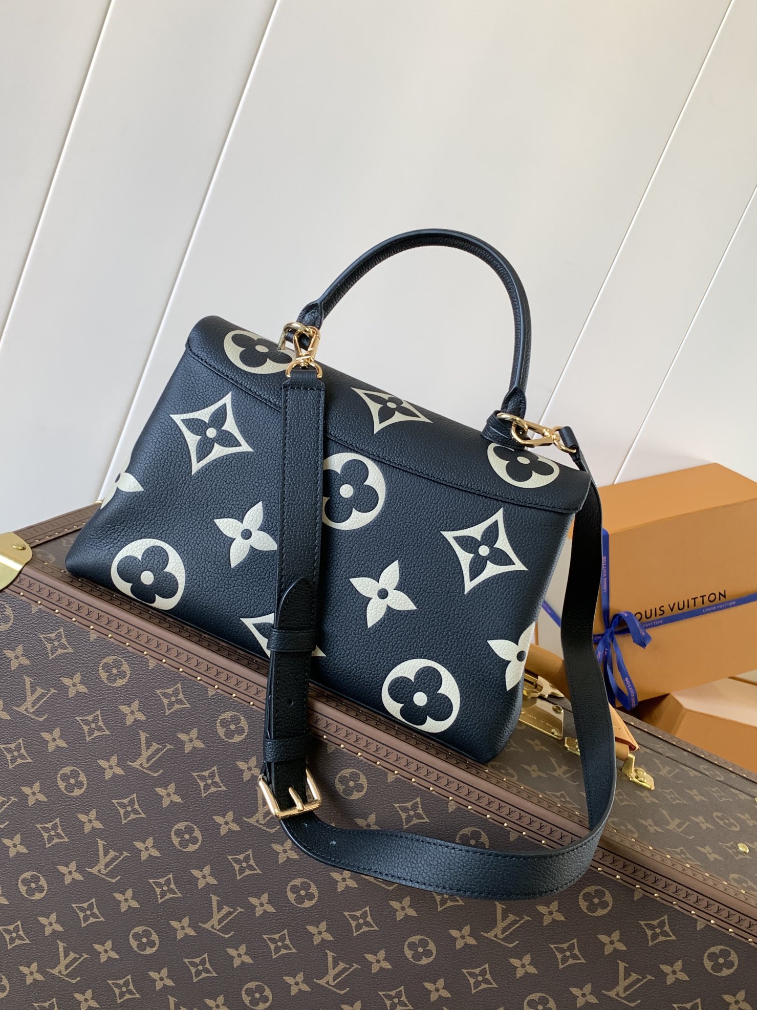 M45979 LV Madeleine MM handbag in grained cowhide leather
