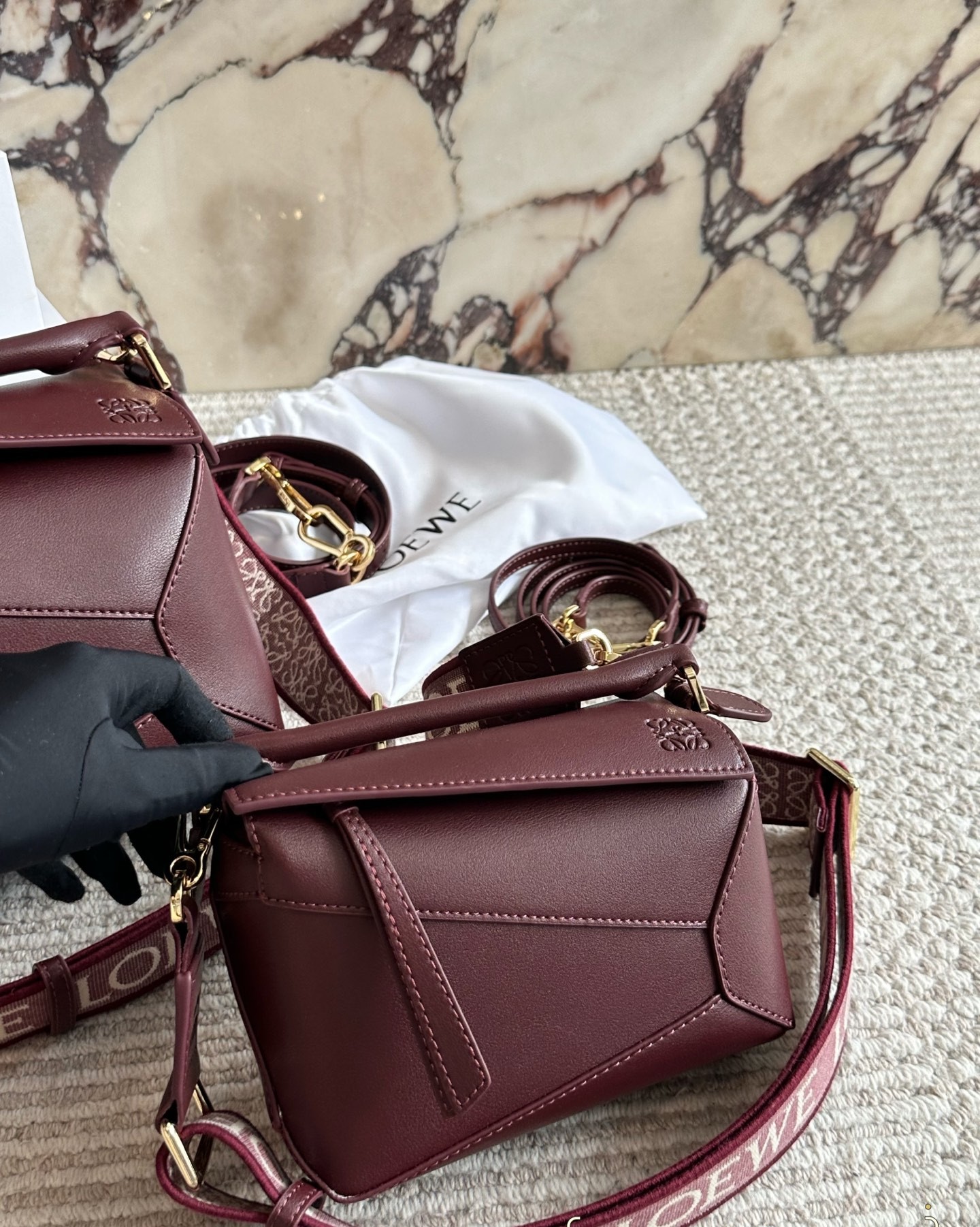 Loewe Puzzle 18/24 Burgundy Edge Smooth Calfskin Leather Monogram Webbing Strap Handle Shoulder Bag - KAIROO