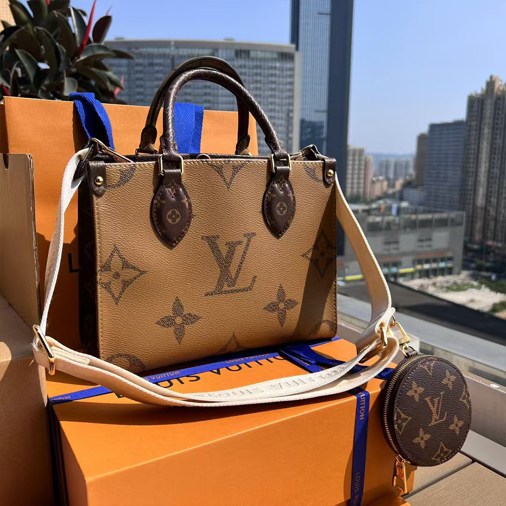 Louis Vuitton LV OnTheGo PM (Mirror Quality)
