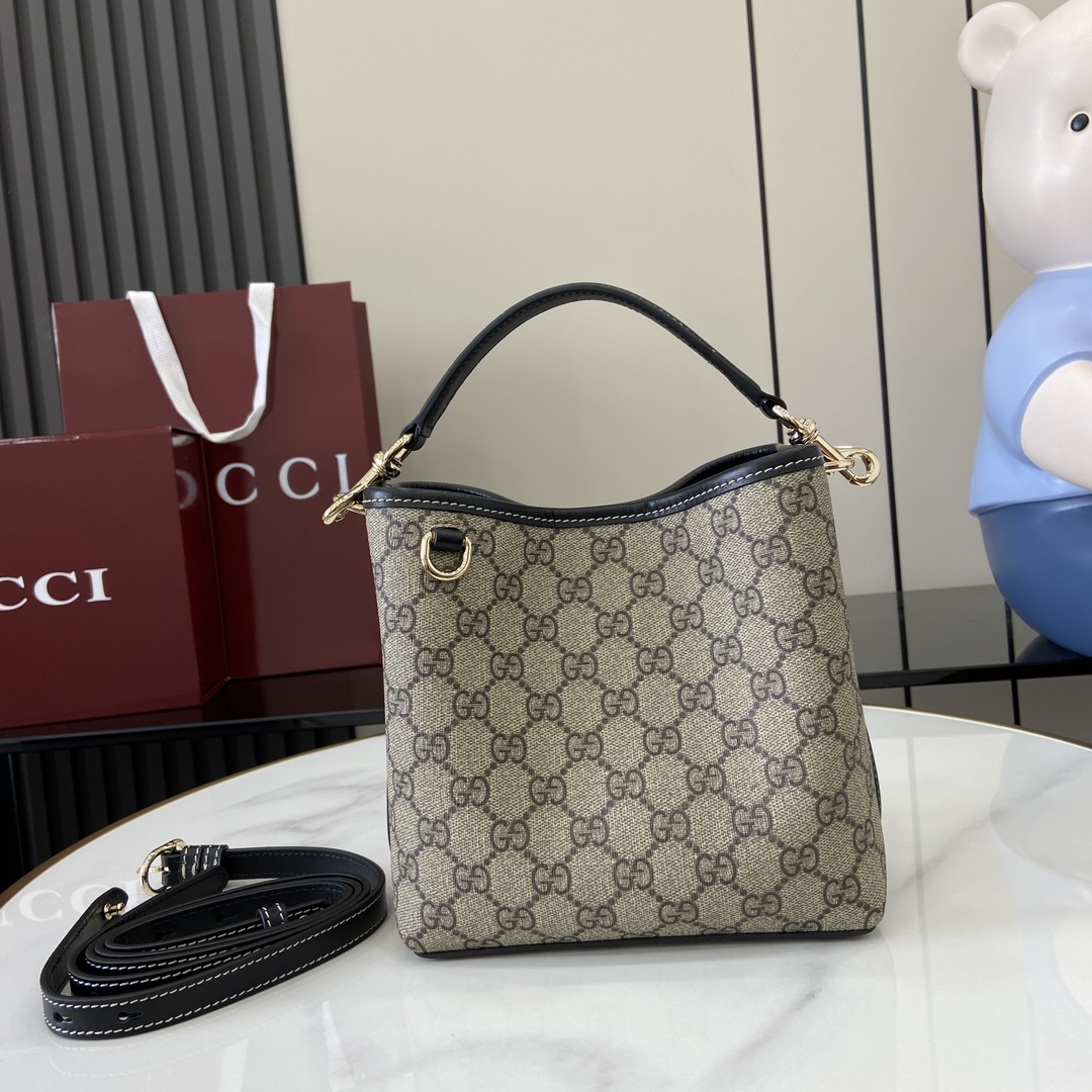 Gucci GG Emblem small bucket bag 815118