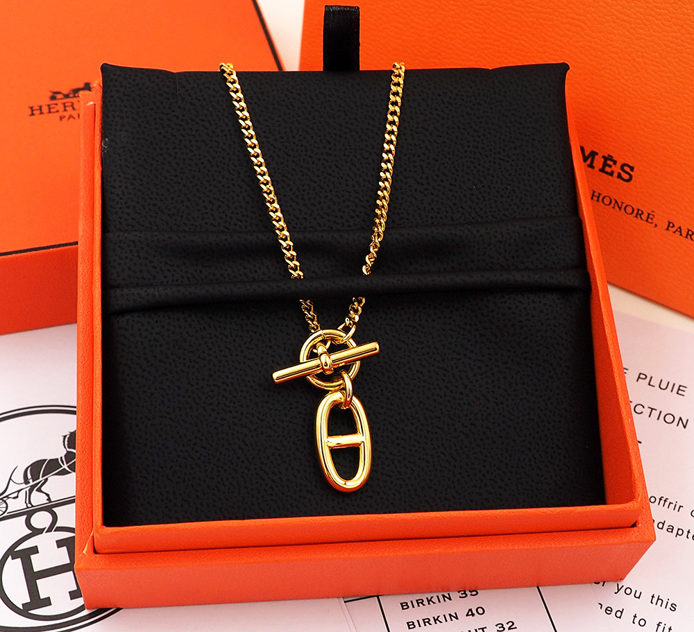 Hermes Reponse Necklace