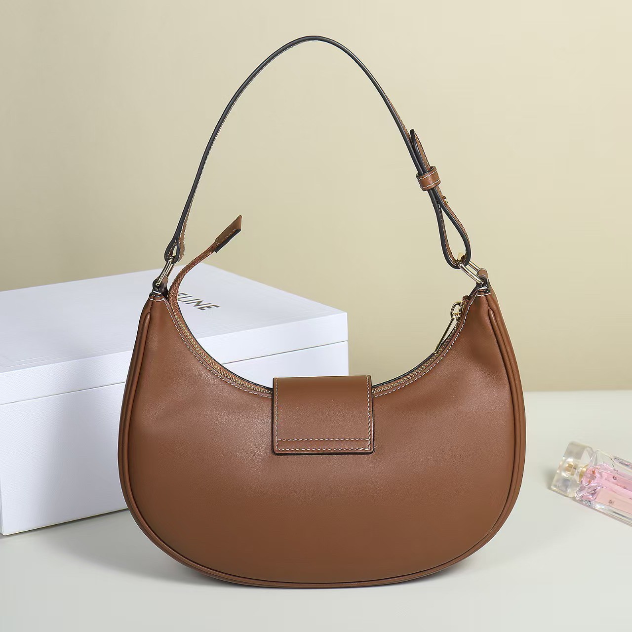 CELINE Ava underarm bag