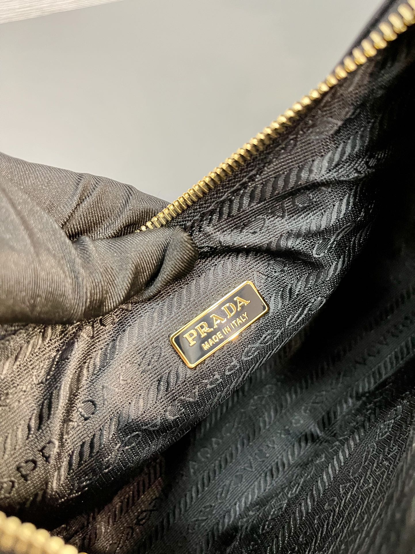 Prada HOBO BAG 23 IN BLACK SMOOTH NAPPA LAMBSKIN GOLD HARDWARE