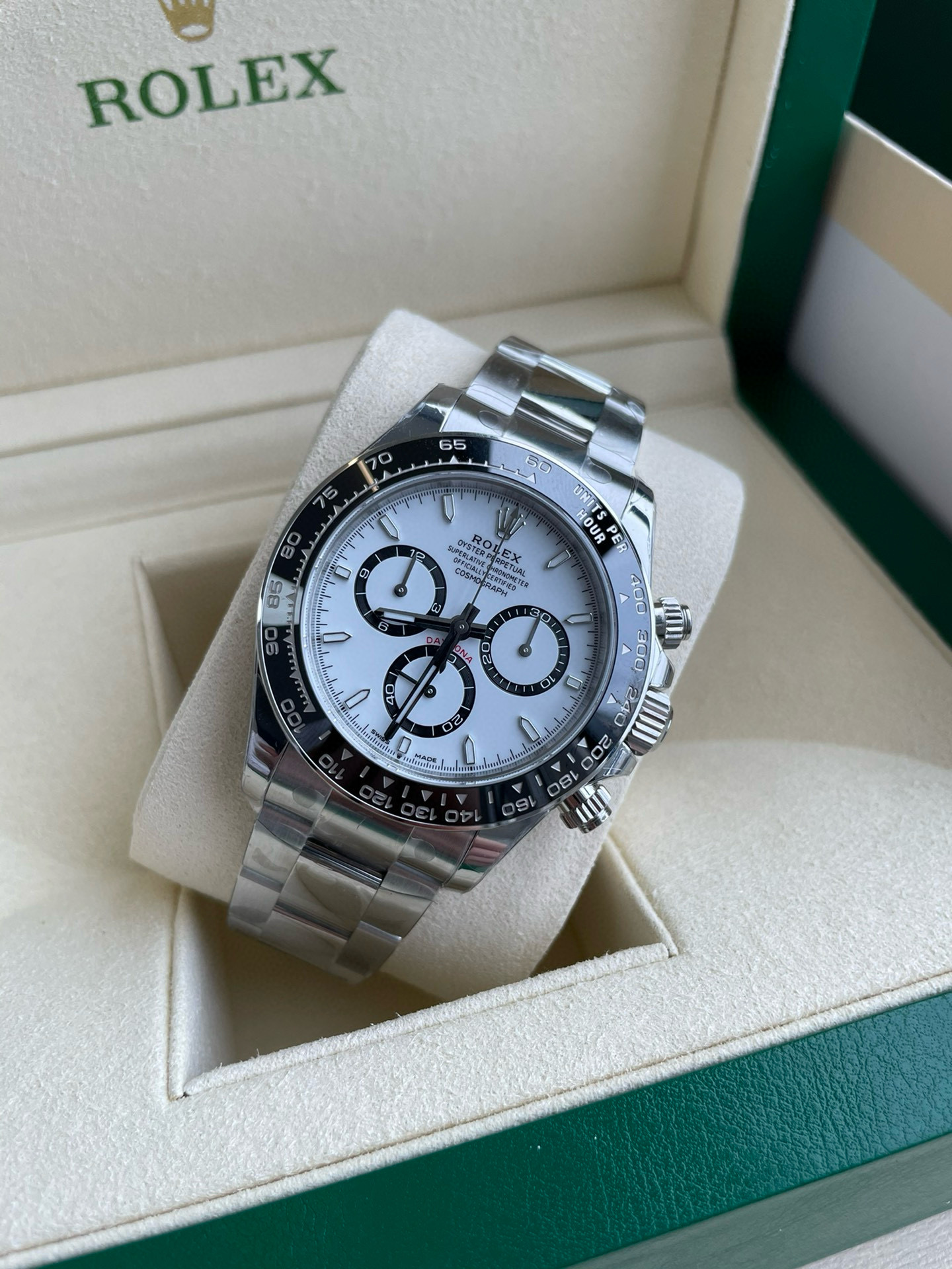Rolex Men's Cosmograh Daytona Oyster Watch, 40mm