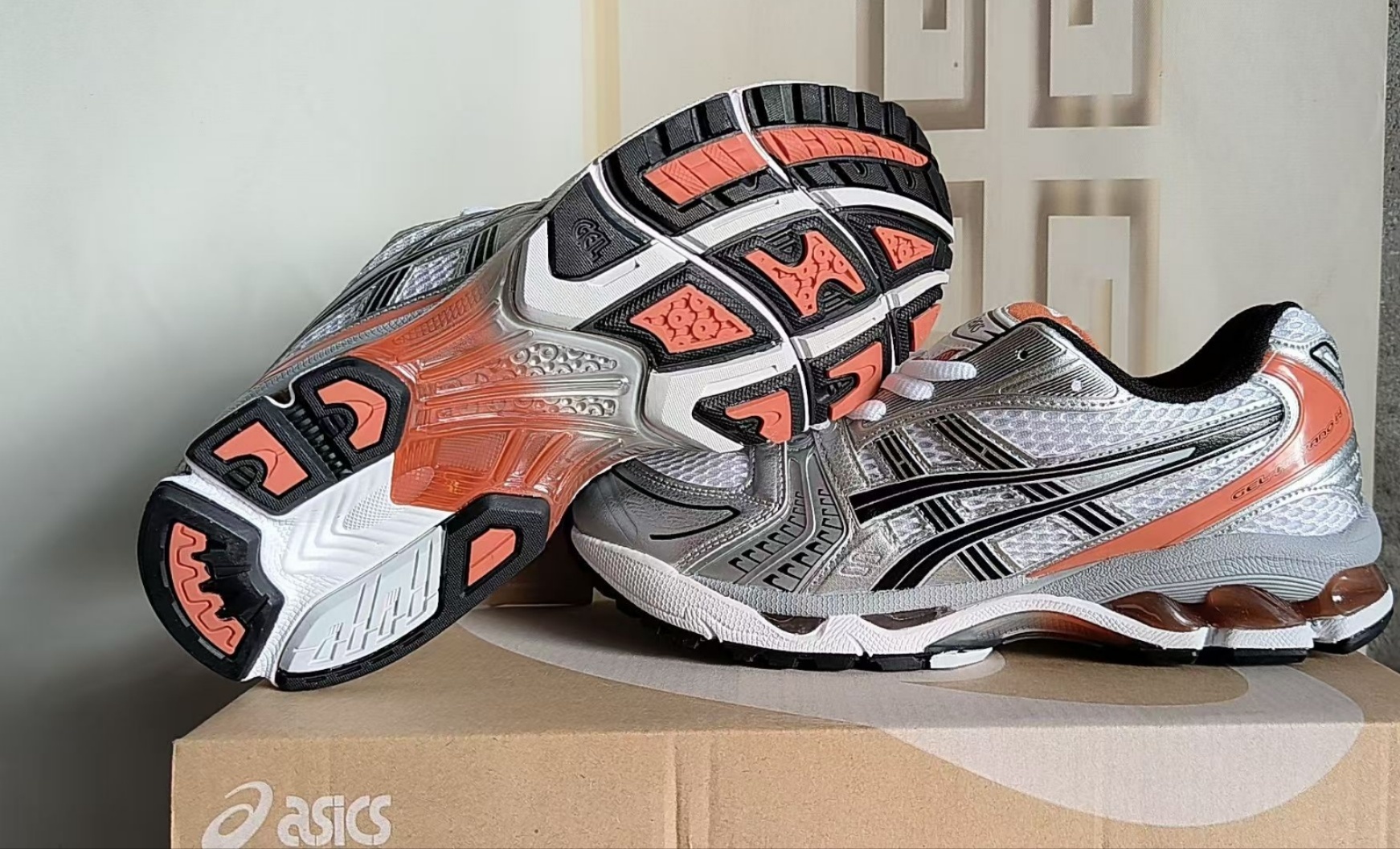 ASICS 1201A019-109 US Men's Sizes6 to 11 in half sizes Silver Orange Shoes tianlong