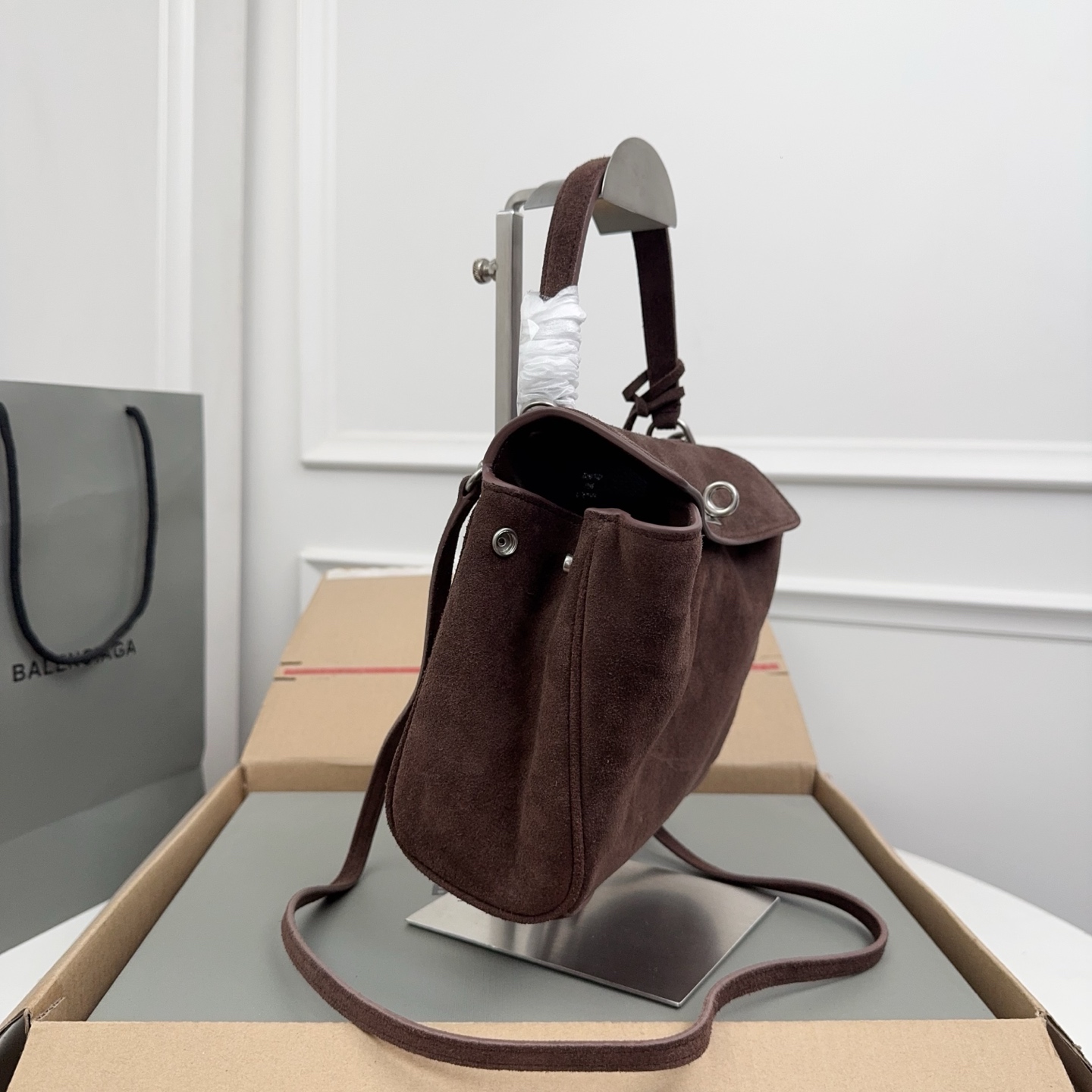 𝐁alenciaga Women's Rodeo Handbag Mini in Espresso