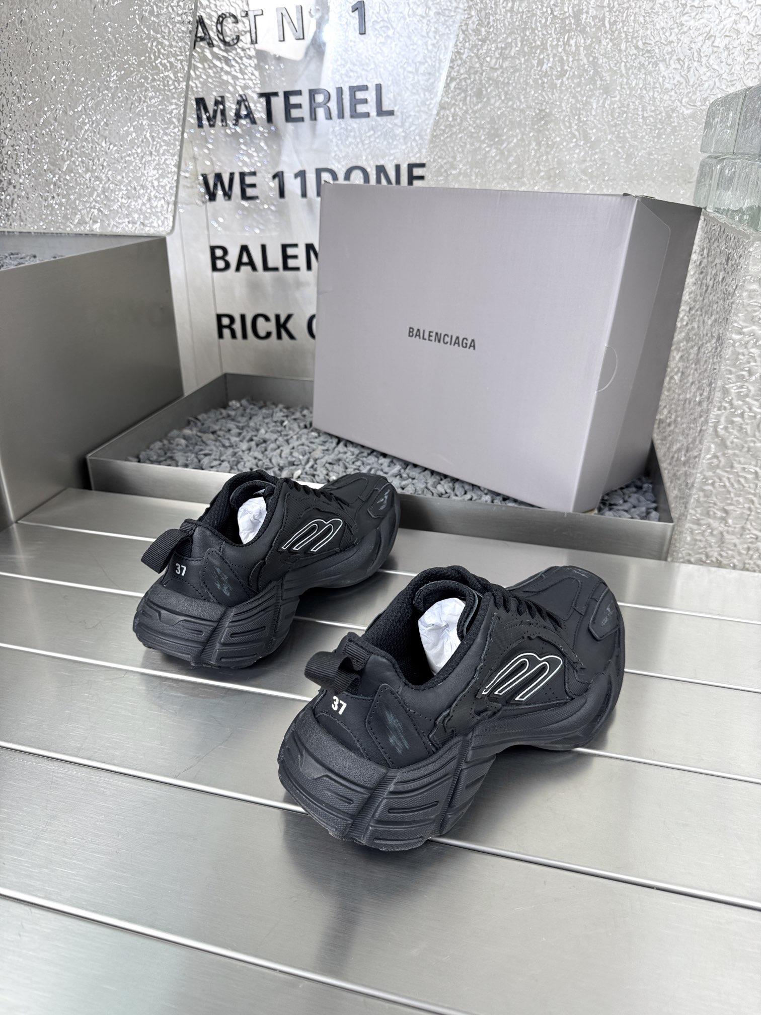 Balenciaga Monday Unisex Sneakers