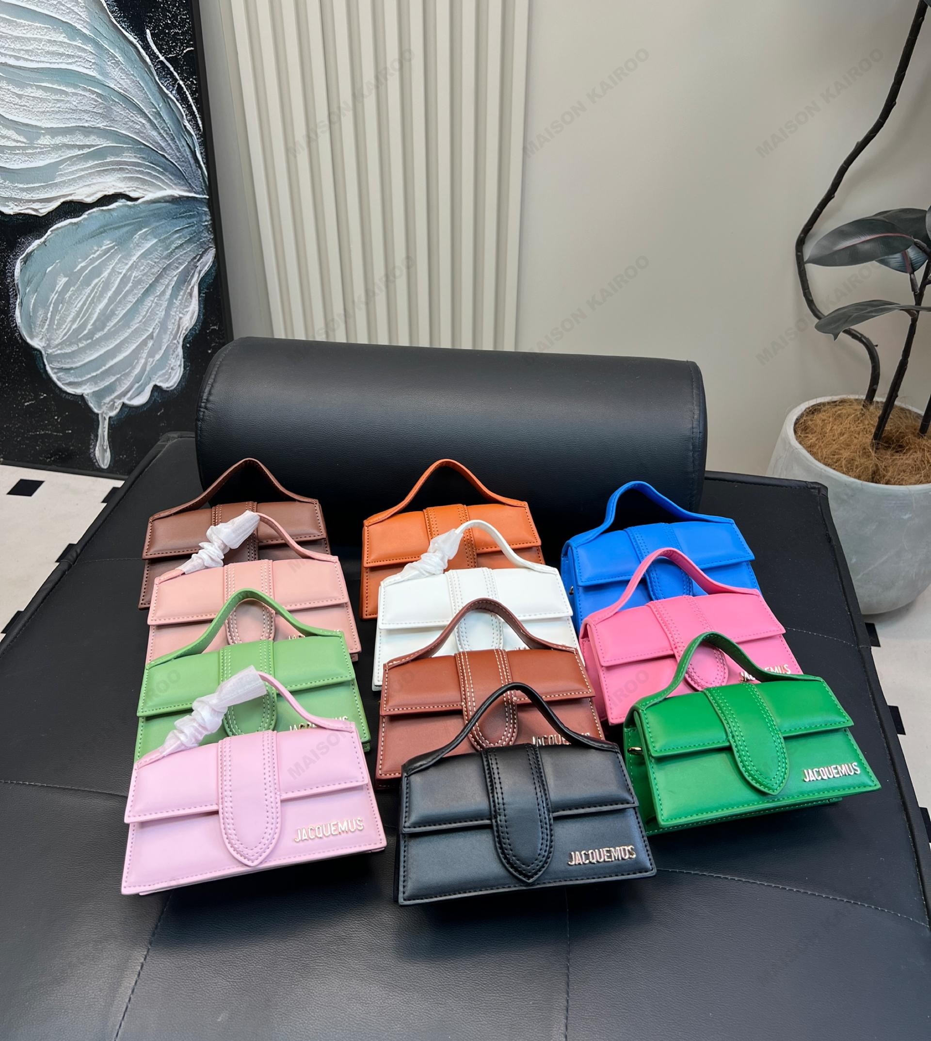 Jacquemus The Bambino Small Smooth Leather Tab Flap Magnet Closure Handle Shoulder Bags - KAIROO