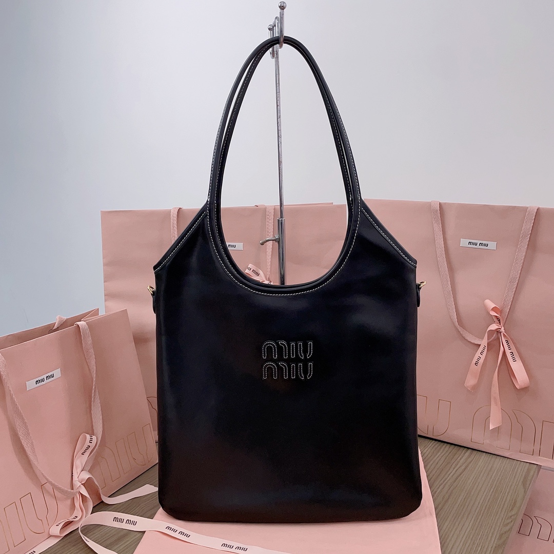 Miu Miu Black Ivy Leather Tote Bag 5BG231