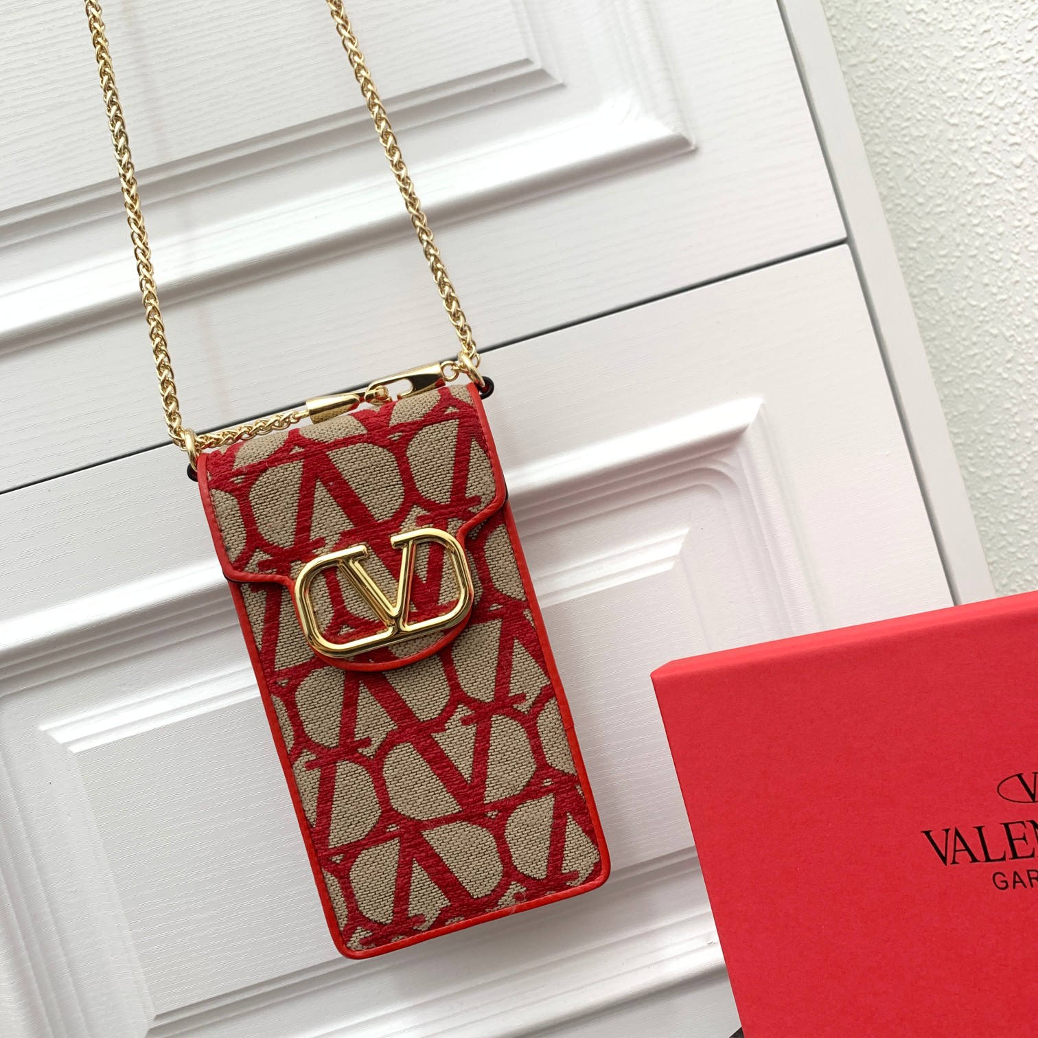 Valentino Toile Iconographe Red Canvas Leather VLogo Chain Mini Vertical Phone Pouch Bag - KAIROO