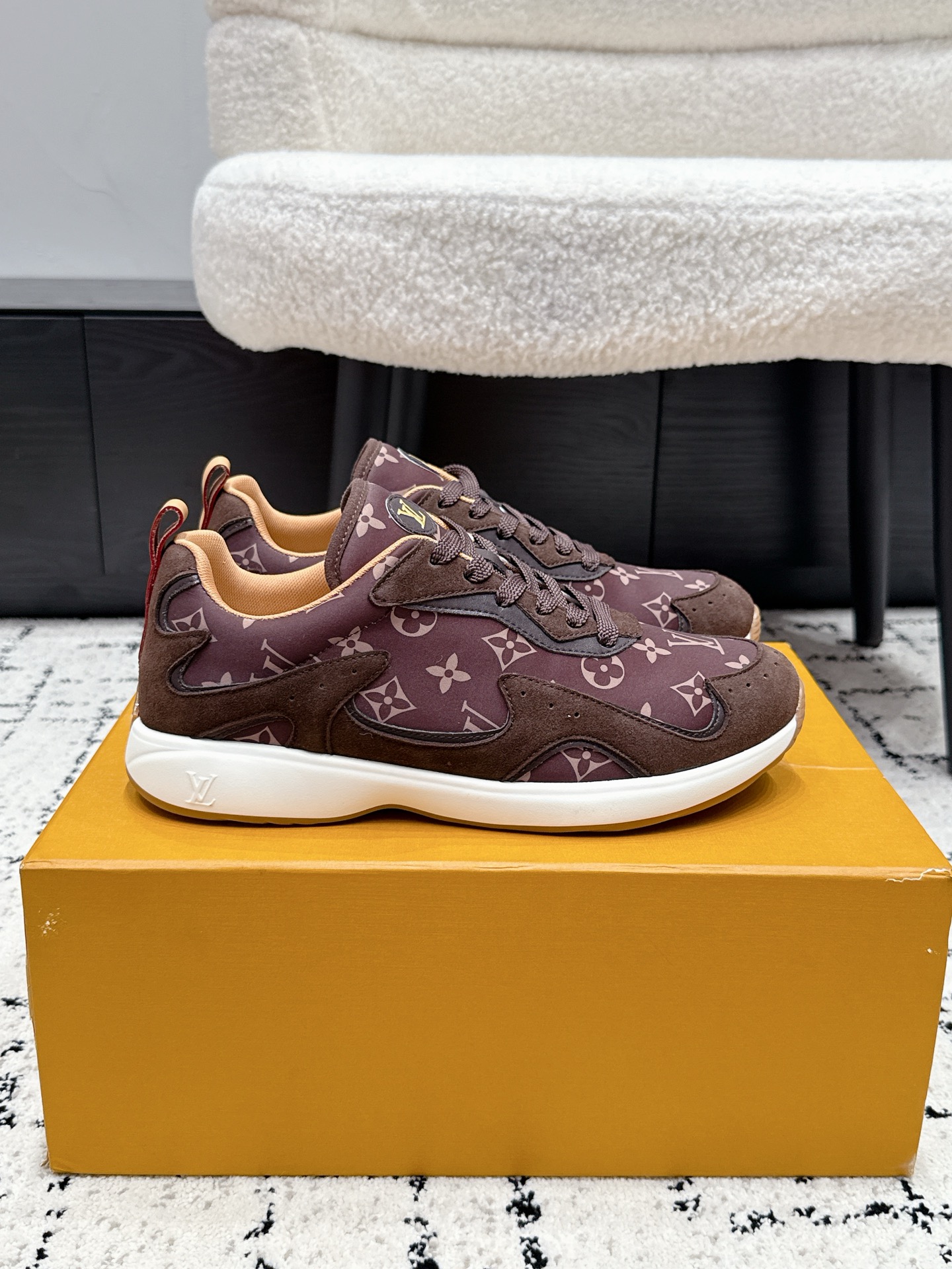 Louis Vuitton Men's LV Drop 300 Sneaker