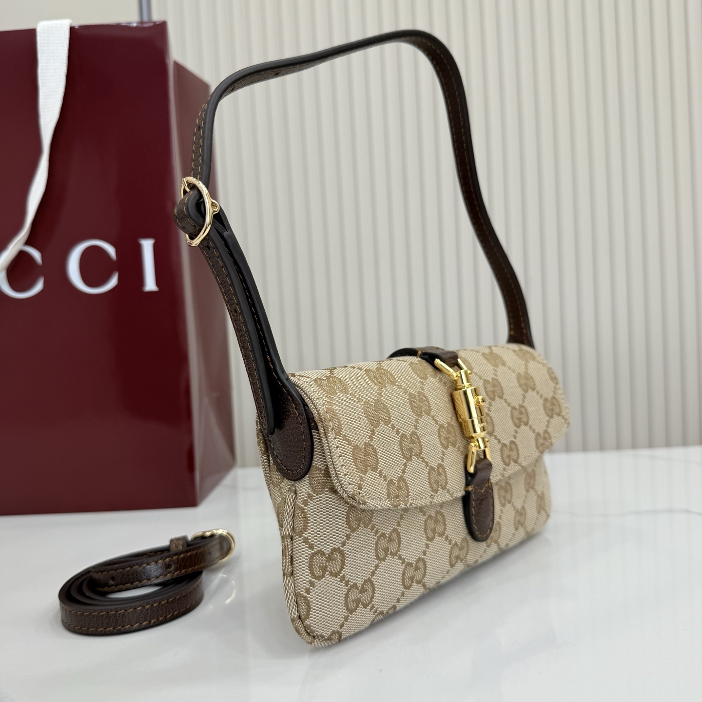 Gucci Jackie small shoulder bag 867156