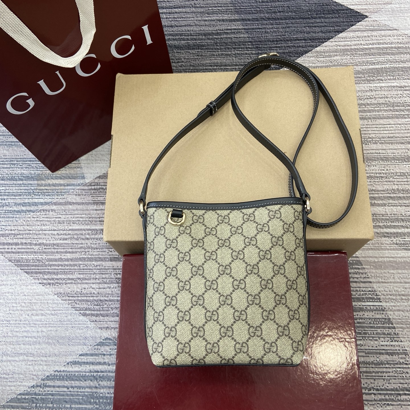 Gucci Bags Emblem Letter Interwoven Pattern Coated Fabric