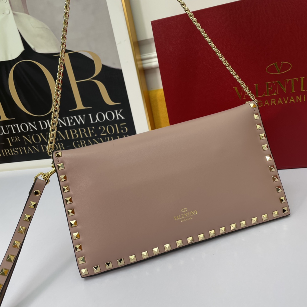 Valentino Rockstud Poudre Leather Studs Flap Wristlet Strap Clutch Chain Envelope Crossbody Bag - KAIROO