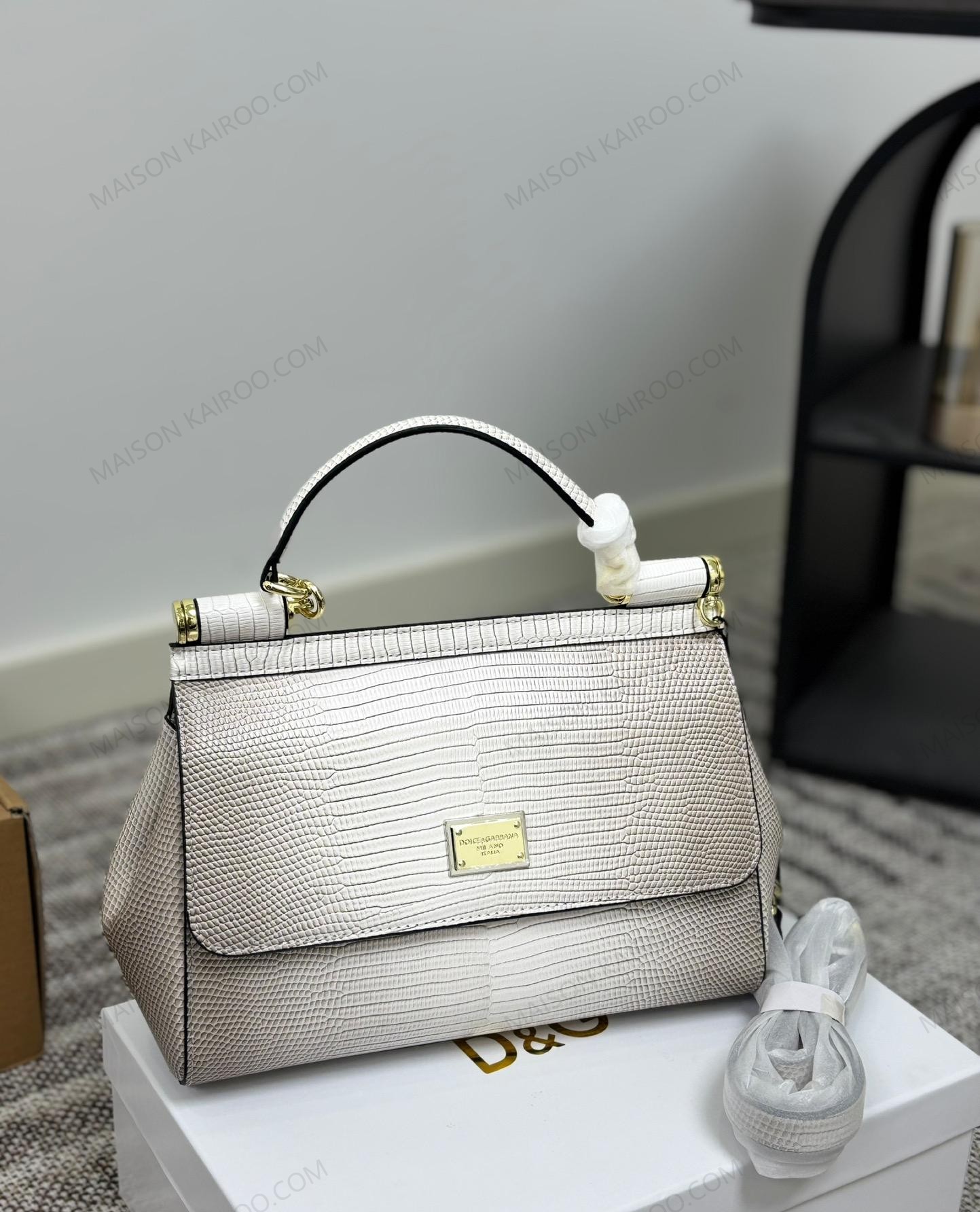 DOLCE & GABBAN DG Sicily Medium Lizard Embossed Leather Gold Logo Plate Top Handle Bag - KAIROO