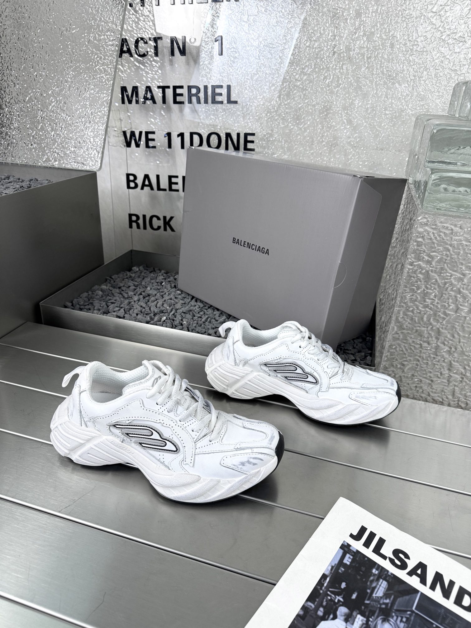 Balenciaga Monday Unisex Sneakers