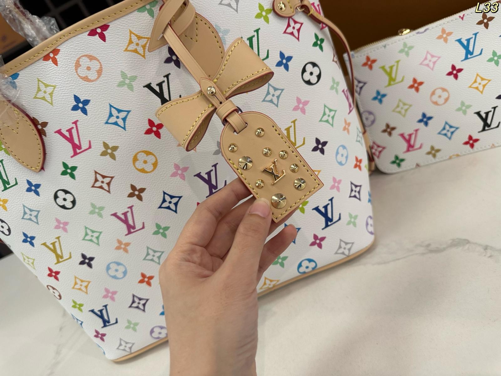 Louis Vuiton LV x TM New shopping bags