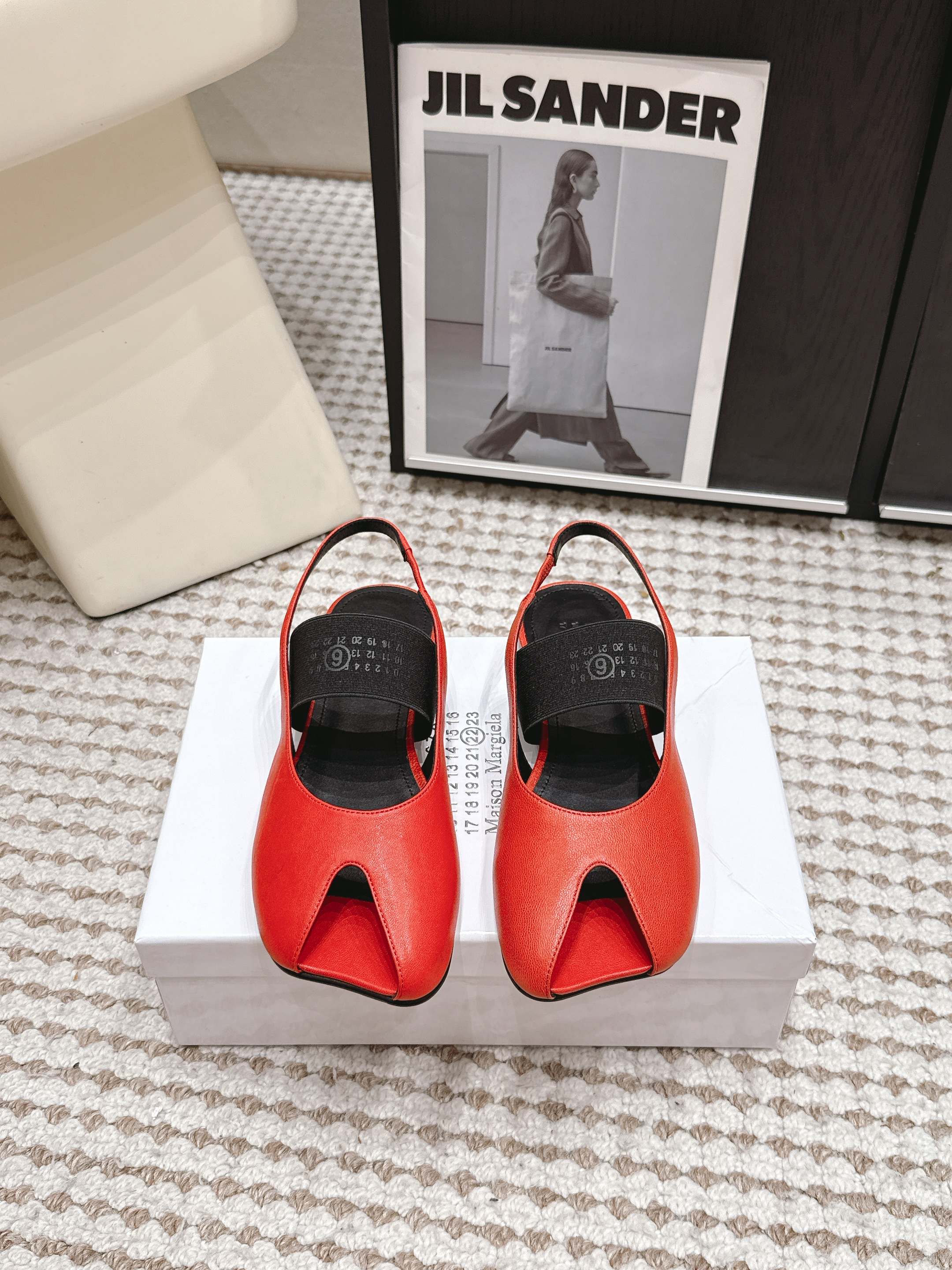 Maison Margiela Tabi Flat Singback Sandal