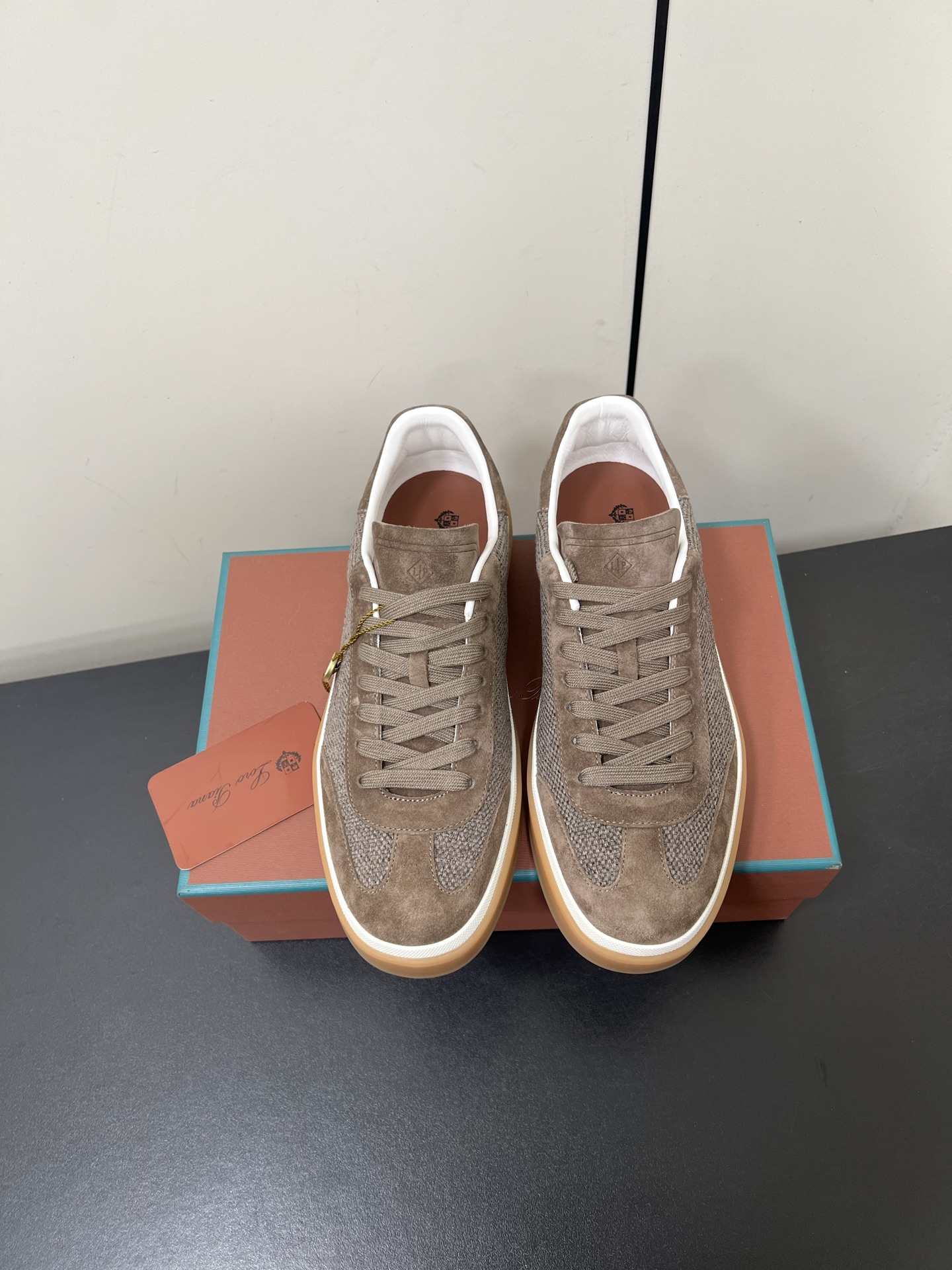 Loro Piana Unisex Classic Sneaker