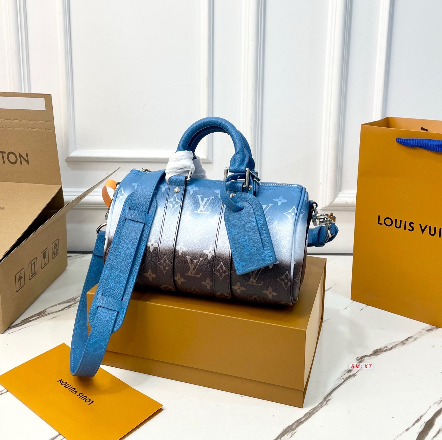 Louis Vuitton LV Keepall 25 Monogram Sunset Blue Gradient Leather Travel Duffle Barrel Bag - KAIROO