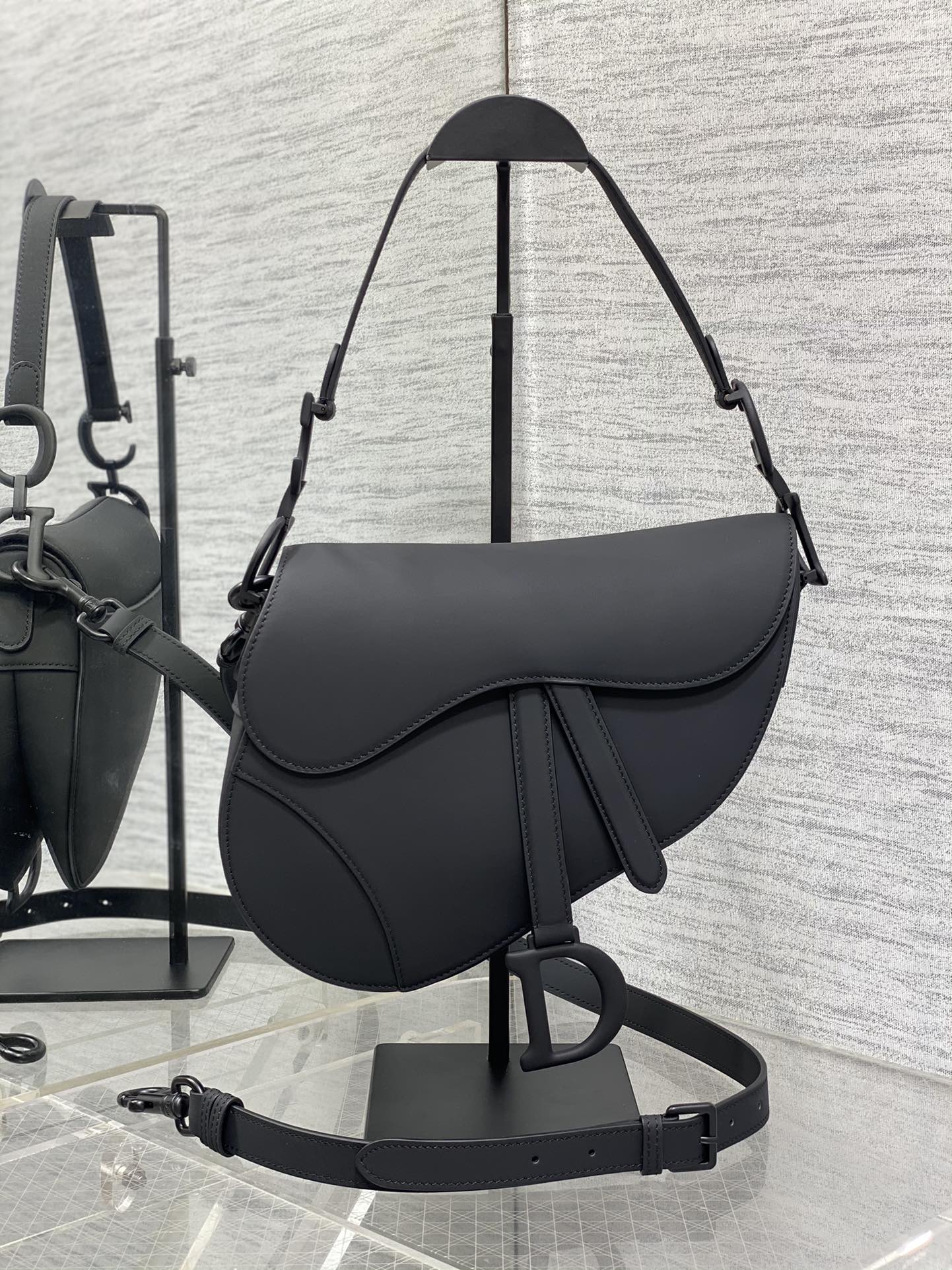 Dior Black Smooth Saddle Bag With Strap
