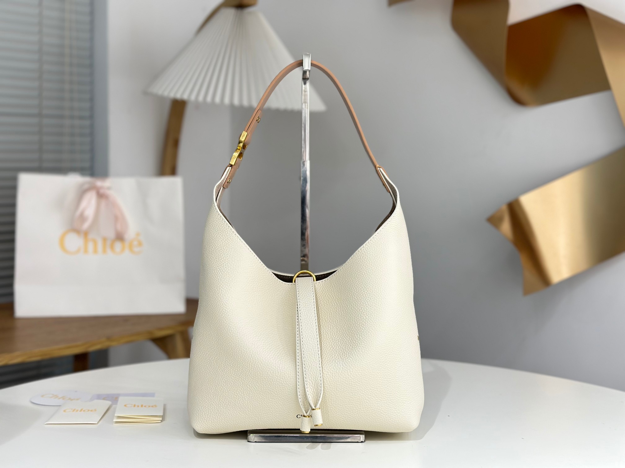 Chloe Small Marcie Hobo Bag in Grained Leather-Cream white