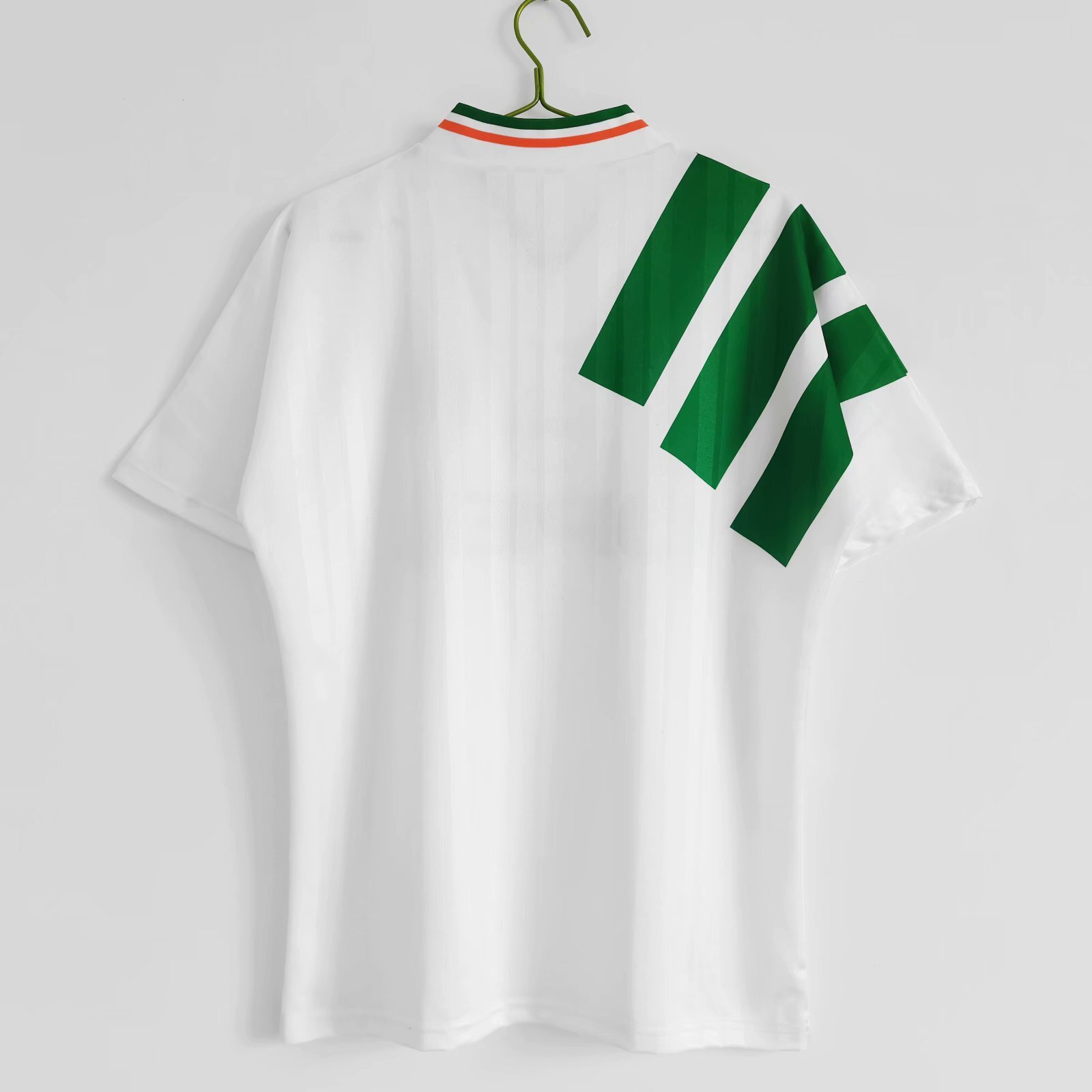 Retro1992-94 Ireland Away Jersey