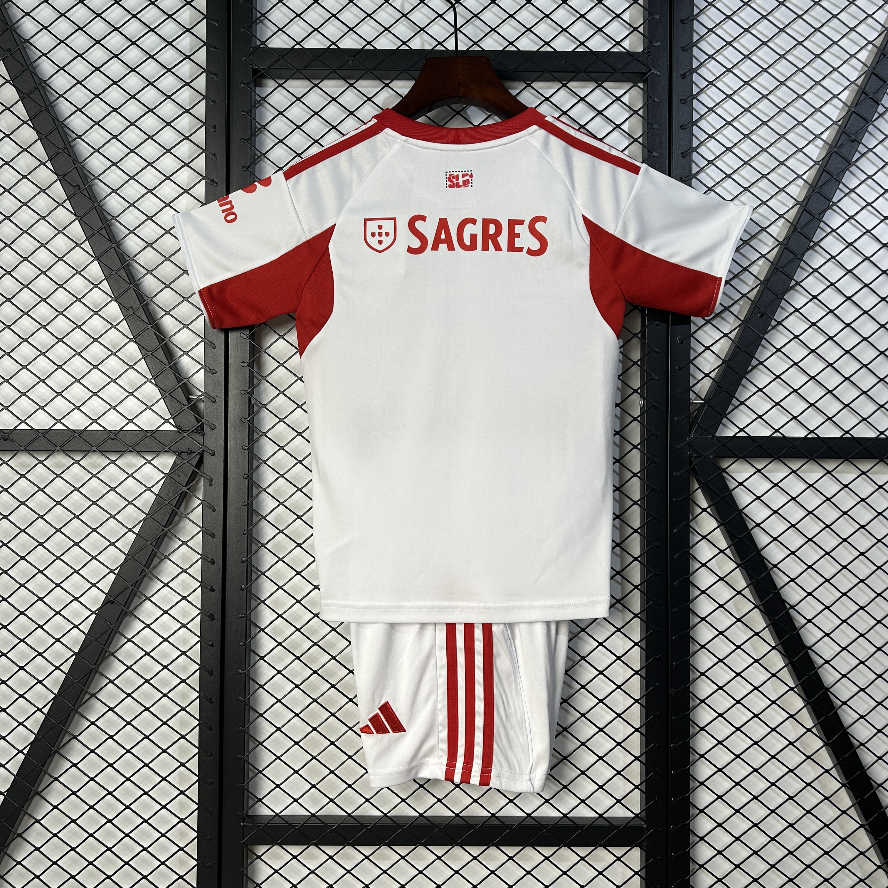 SL Benfica White Away Kids Suit 25/26