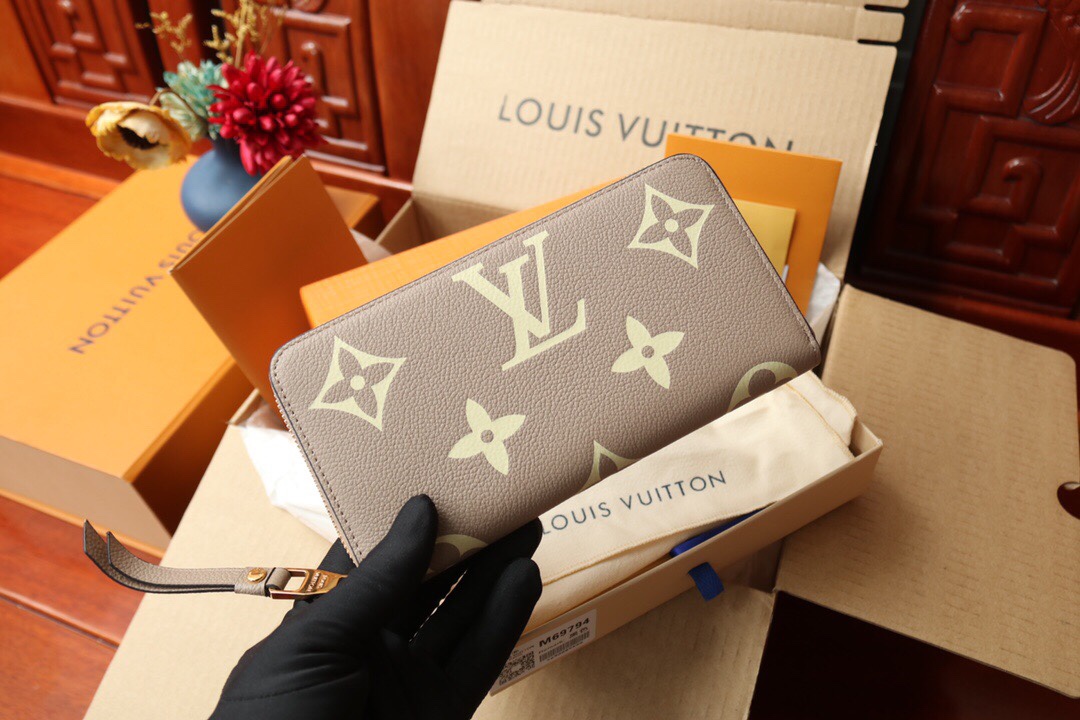 M69794 LV Zippy wallet in Tourterelle Monogram Empreinte Embossed Leather