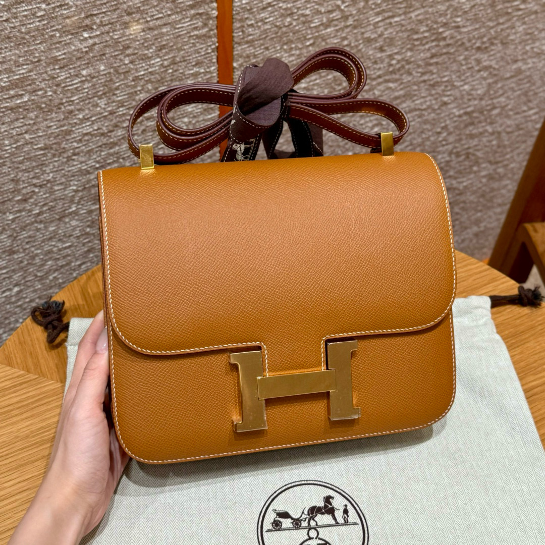 Hermes Gold Epsom Constance 24