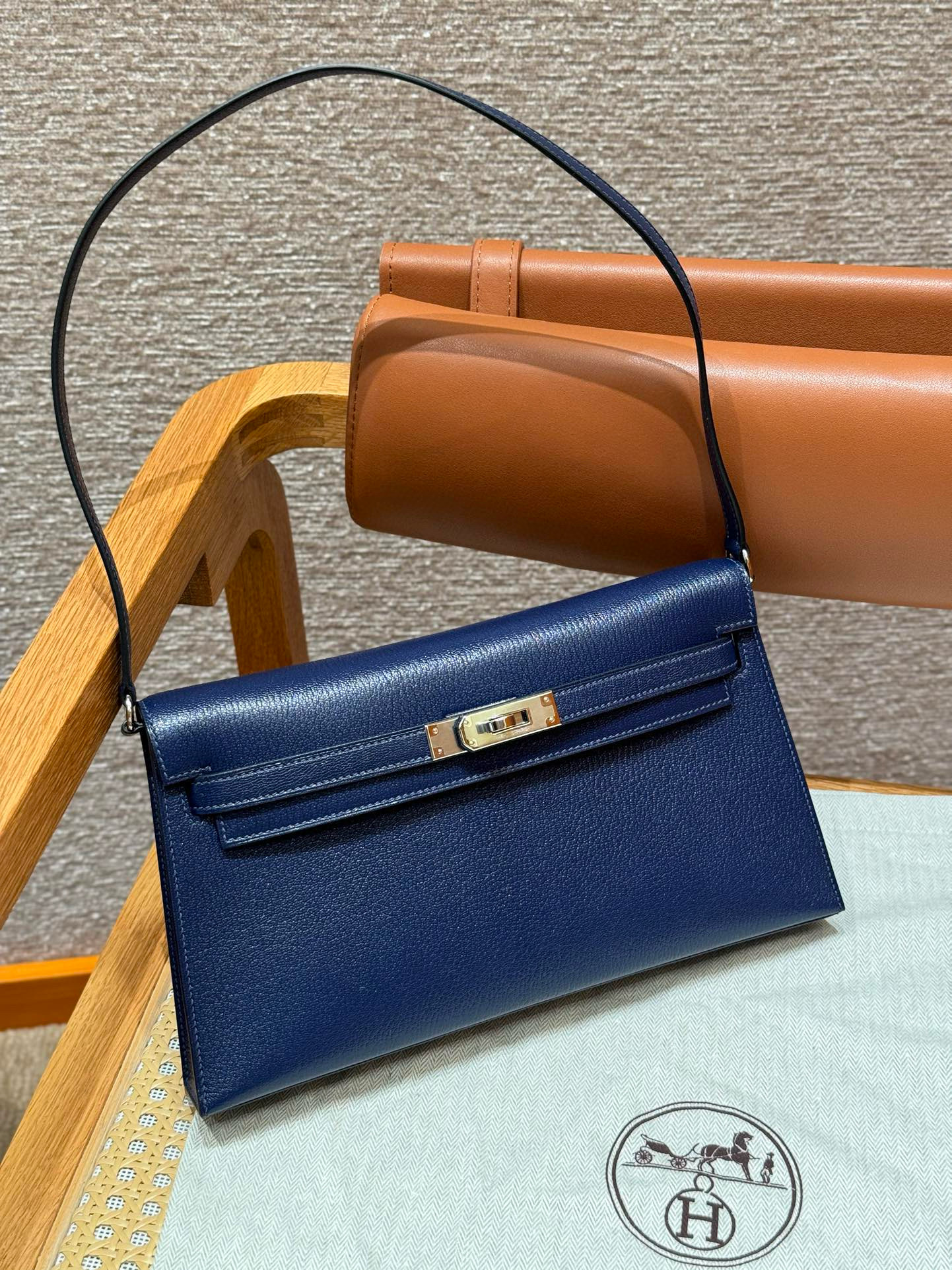 Hermes Blue Saphir Chevre Kelly Elan
